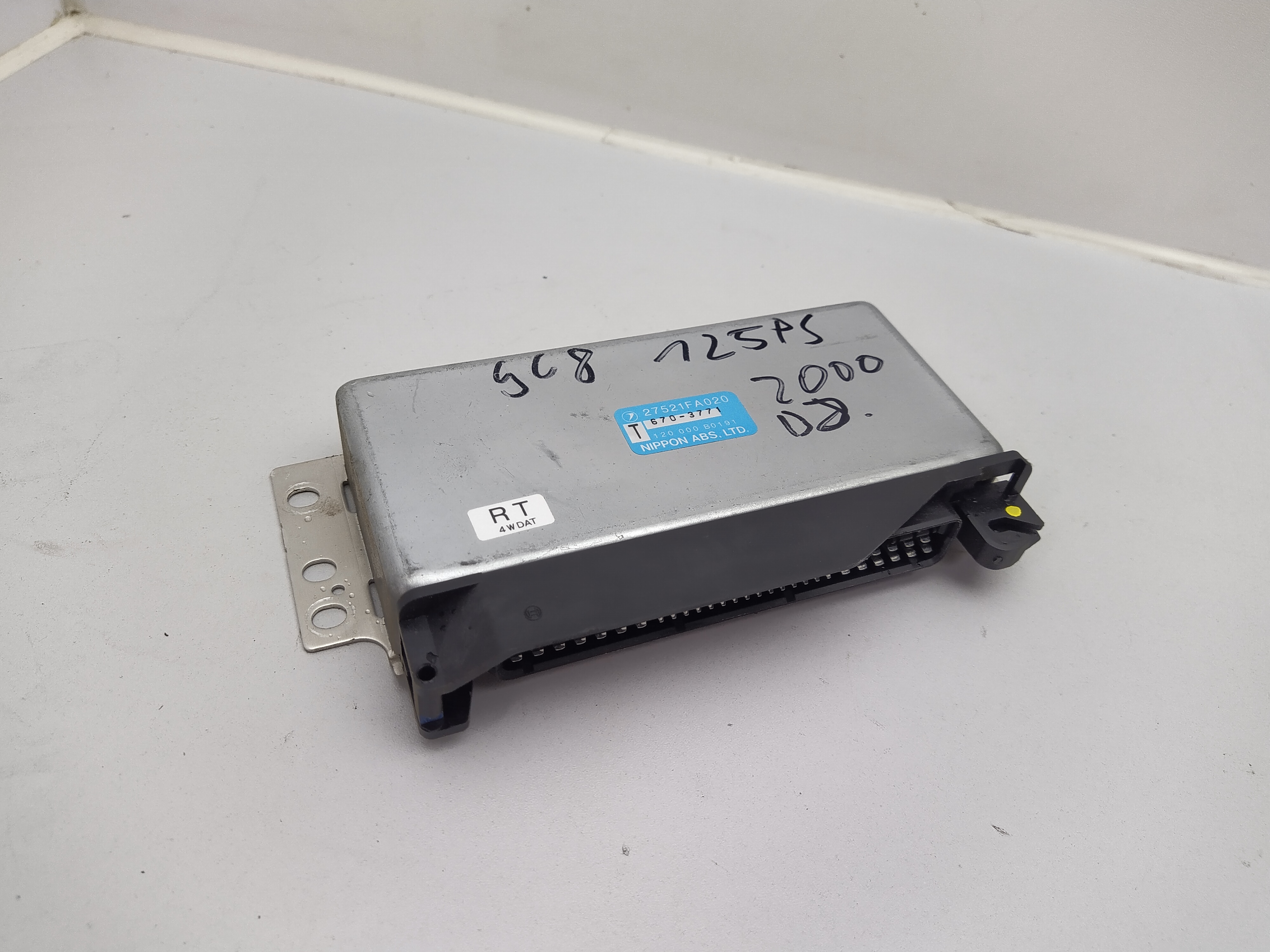 ABS Steuergerät 27521FA020 Subaru Impreza Legacy 94-98