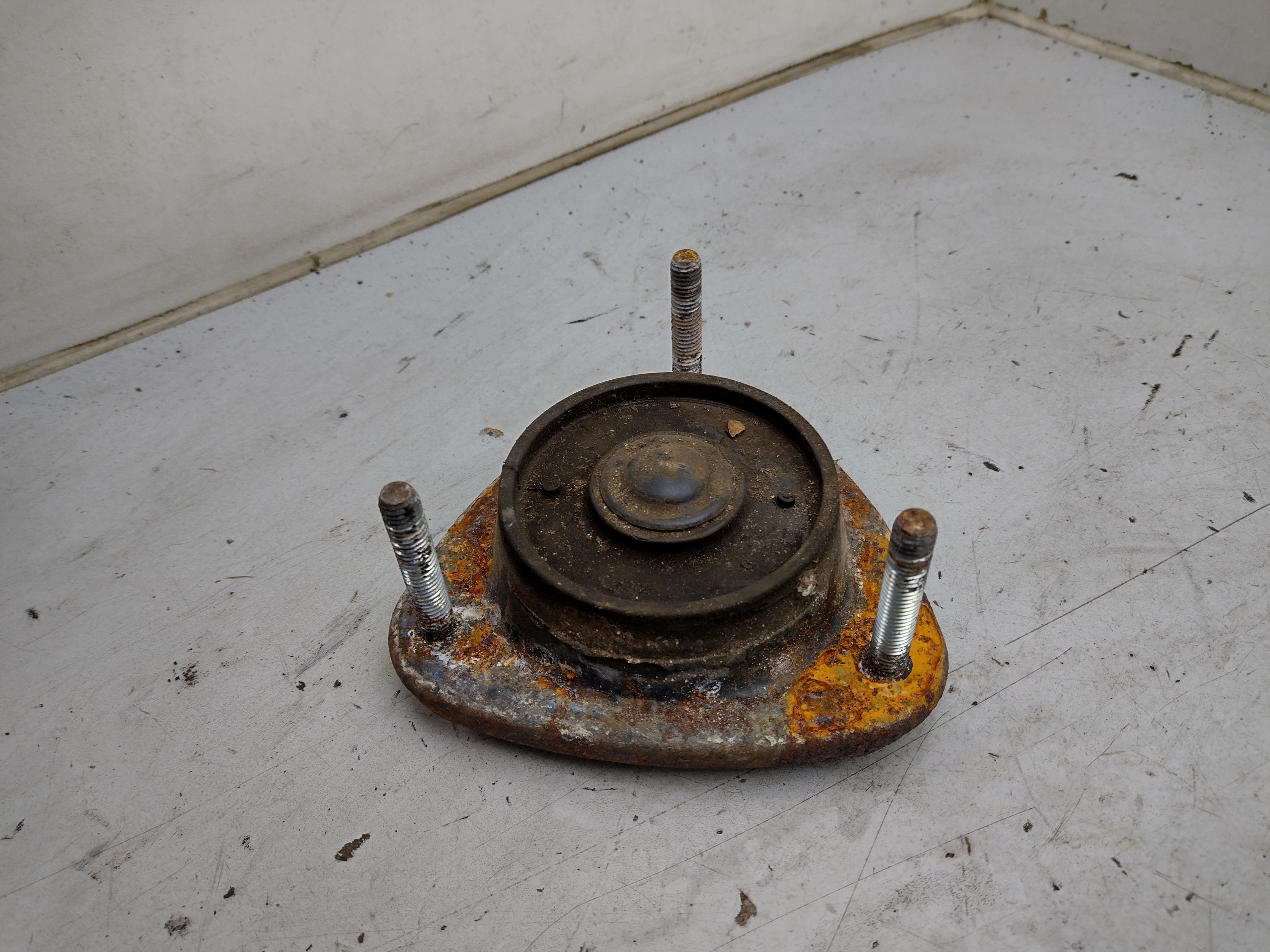 Domlager vorne vorbereitet Höherlegung für Subaru Impreza GC GF 93-00