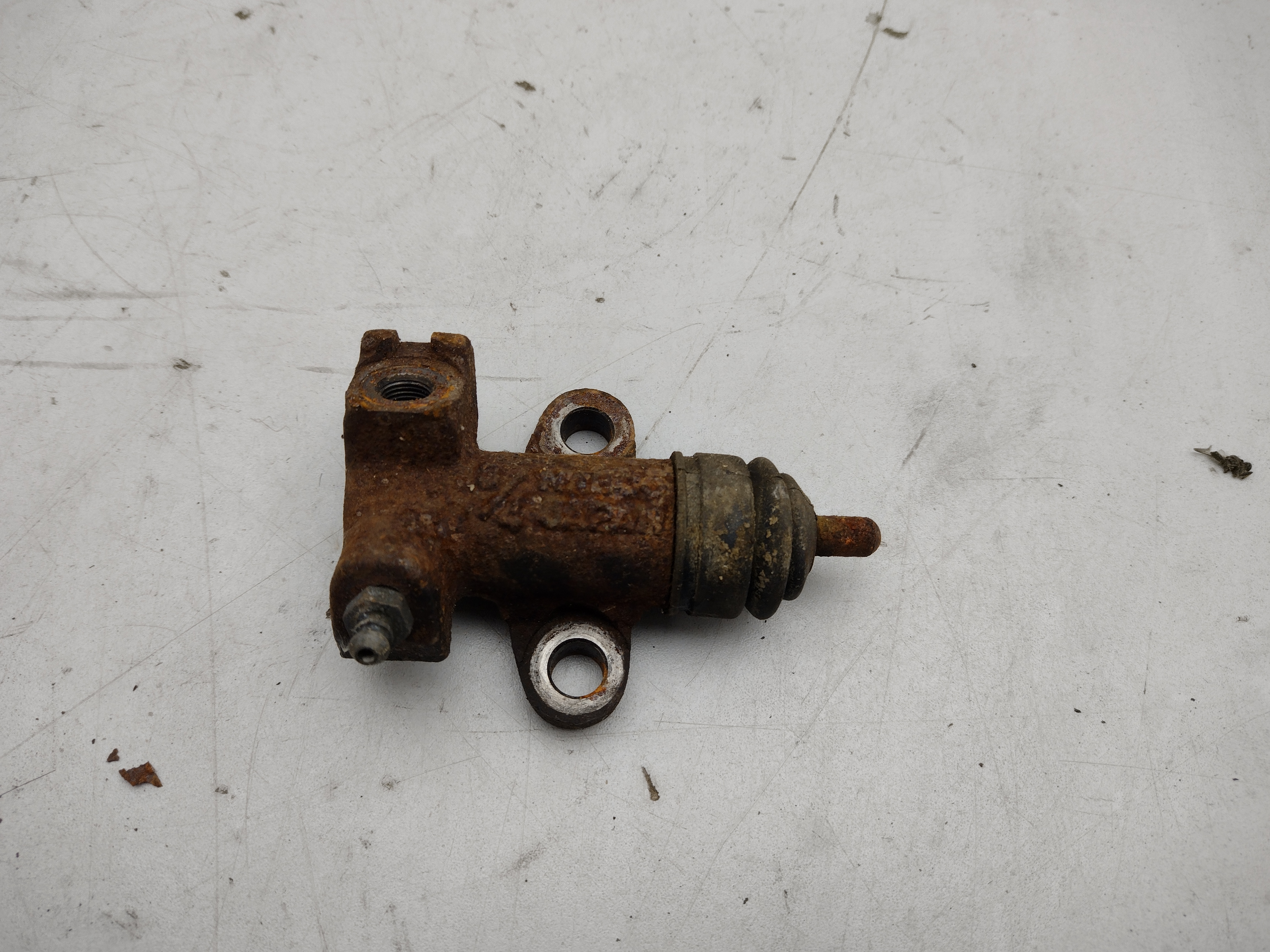 Kupplungsnehmerzylinder für Subaru Impreza GC GF 93-00