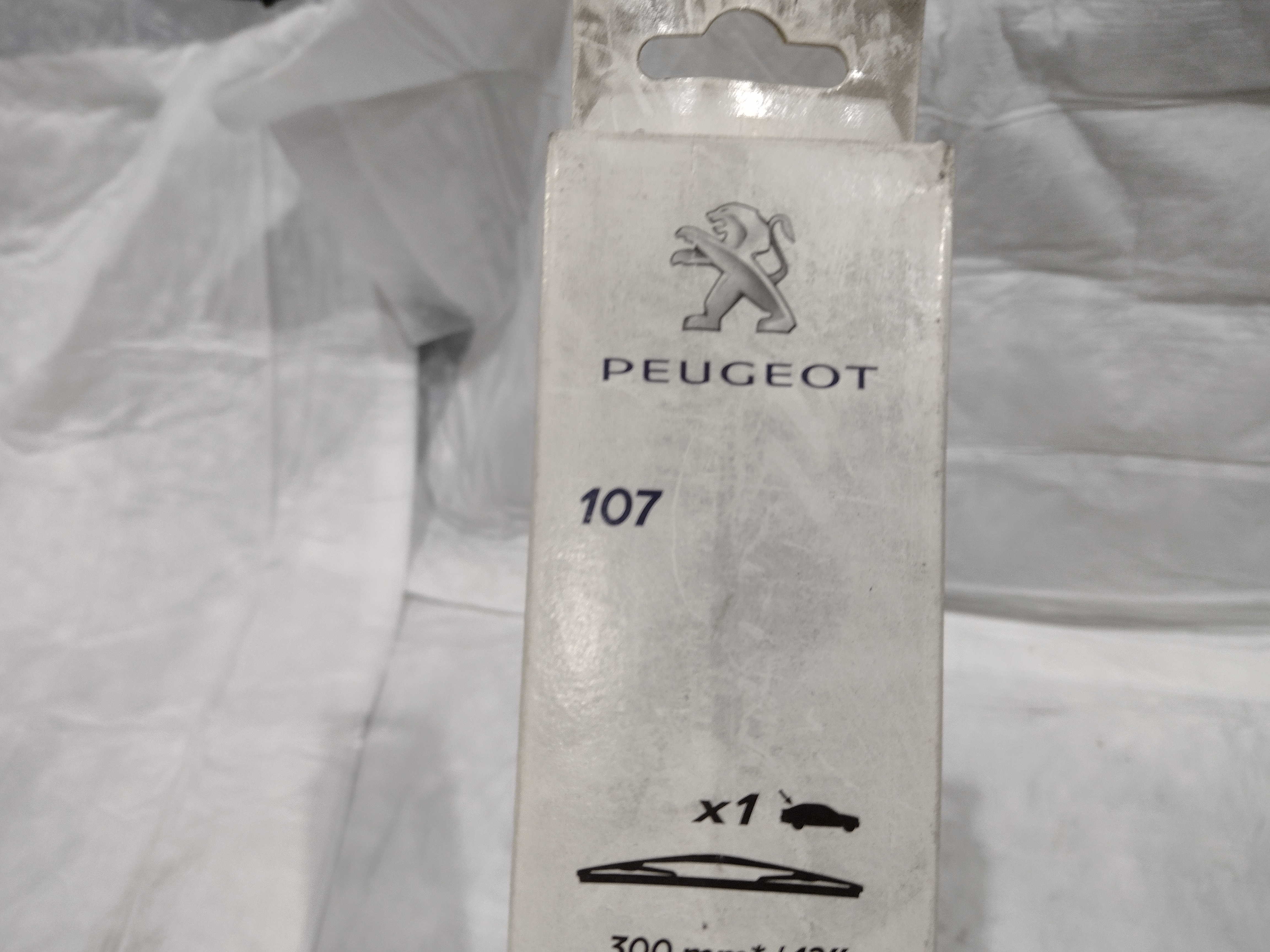 Peugeot 107 Scheibenwischer Wischerblatt hinten 642390