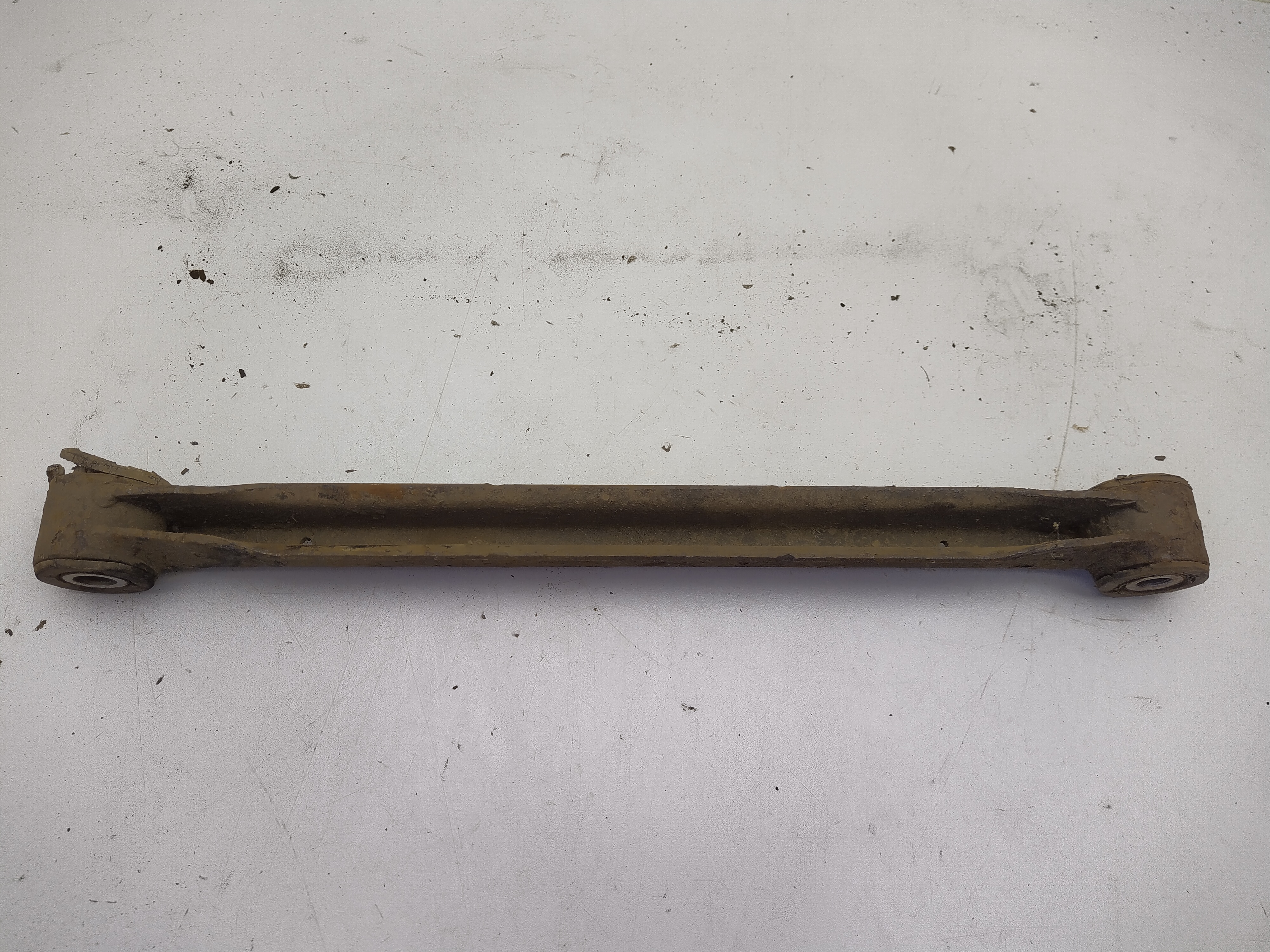Querlenker hinten U Form passend für Subaru Impreza 
