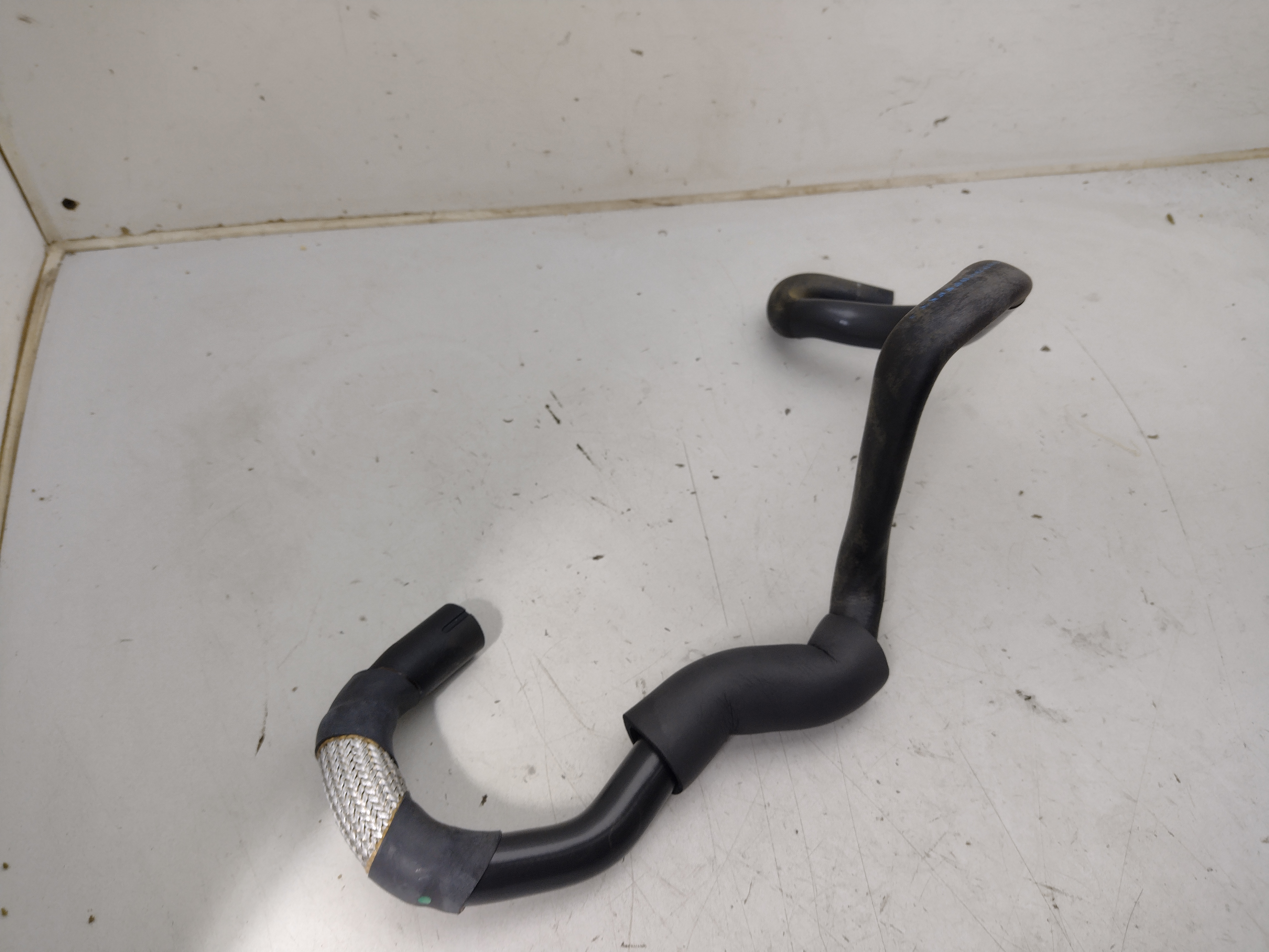 Peugeot / Citroen Kühlerschlauch 1351N8 NOS NEW