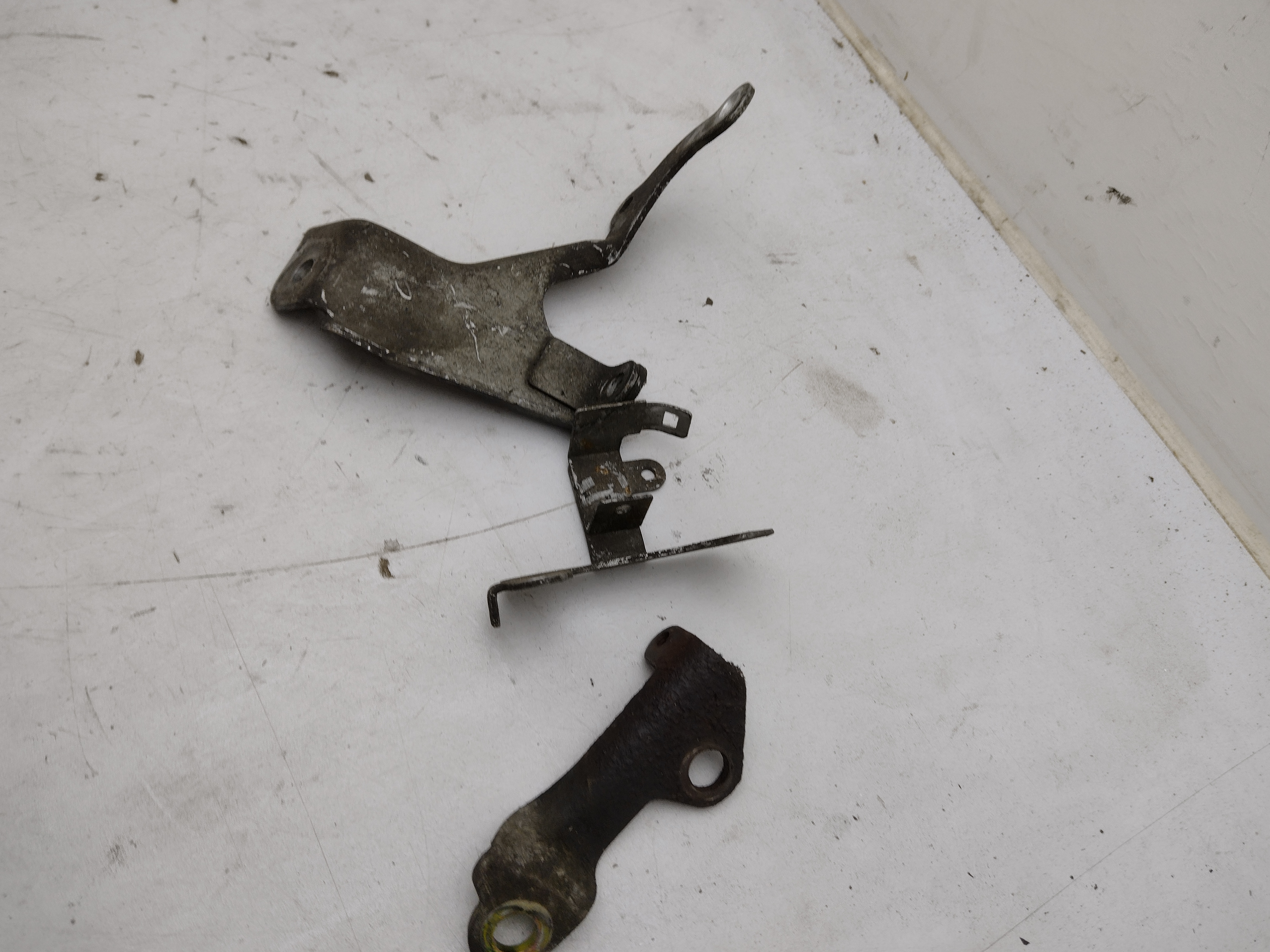 div. Halter und Bleche vom  EJ20 Motor für Subaru Impreza WRX GD GG Newage Turbo