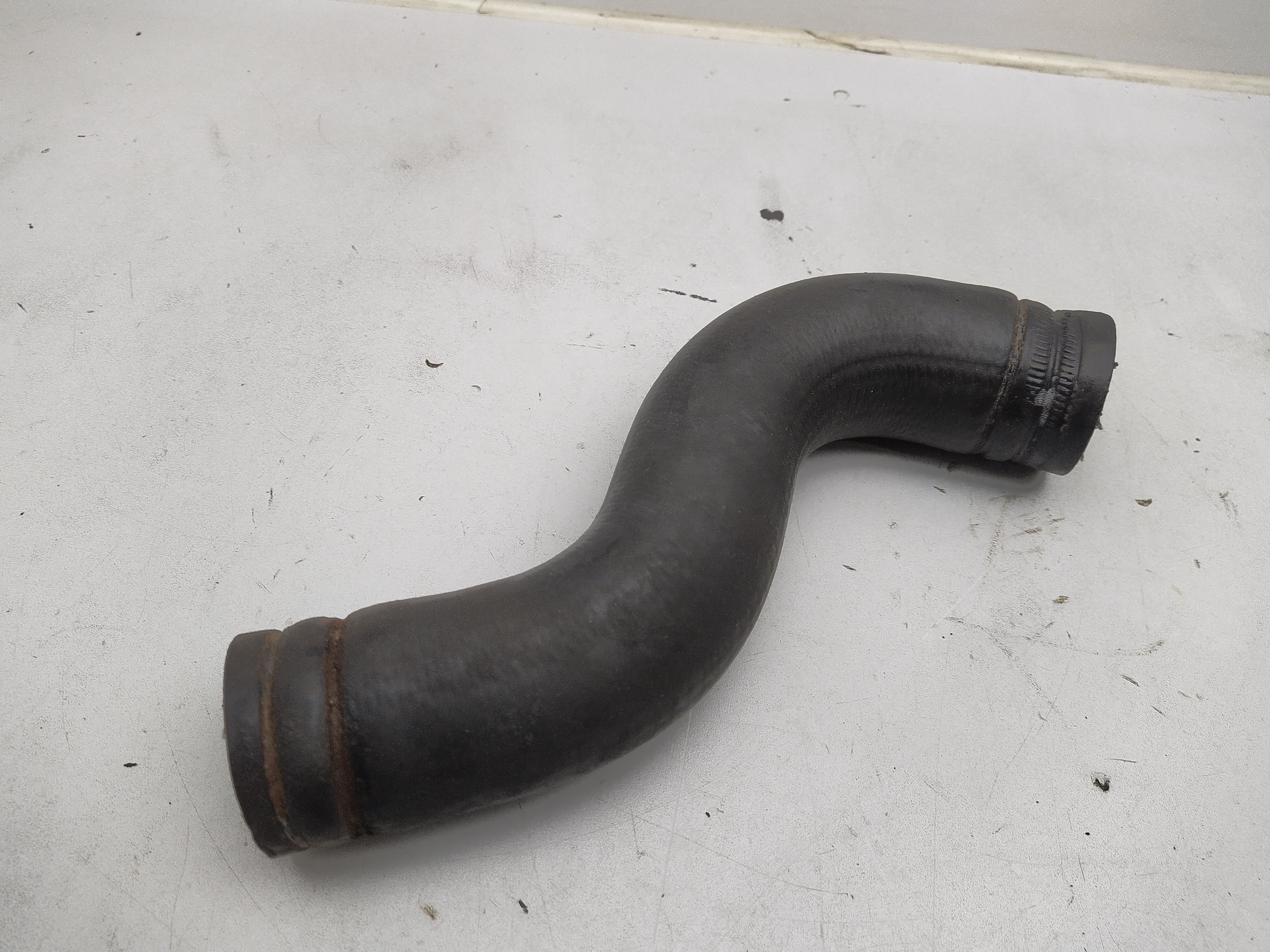Oberer Wasserschlauch Kühlerschlauch Subaru Legacy 2 BD BG