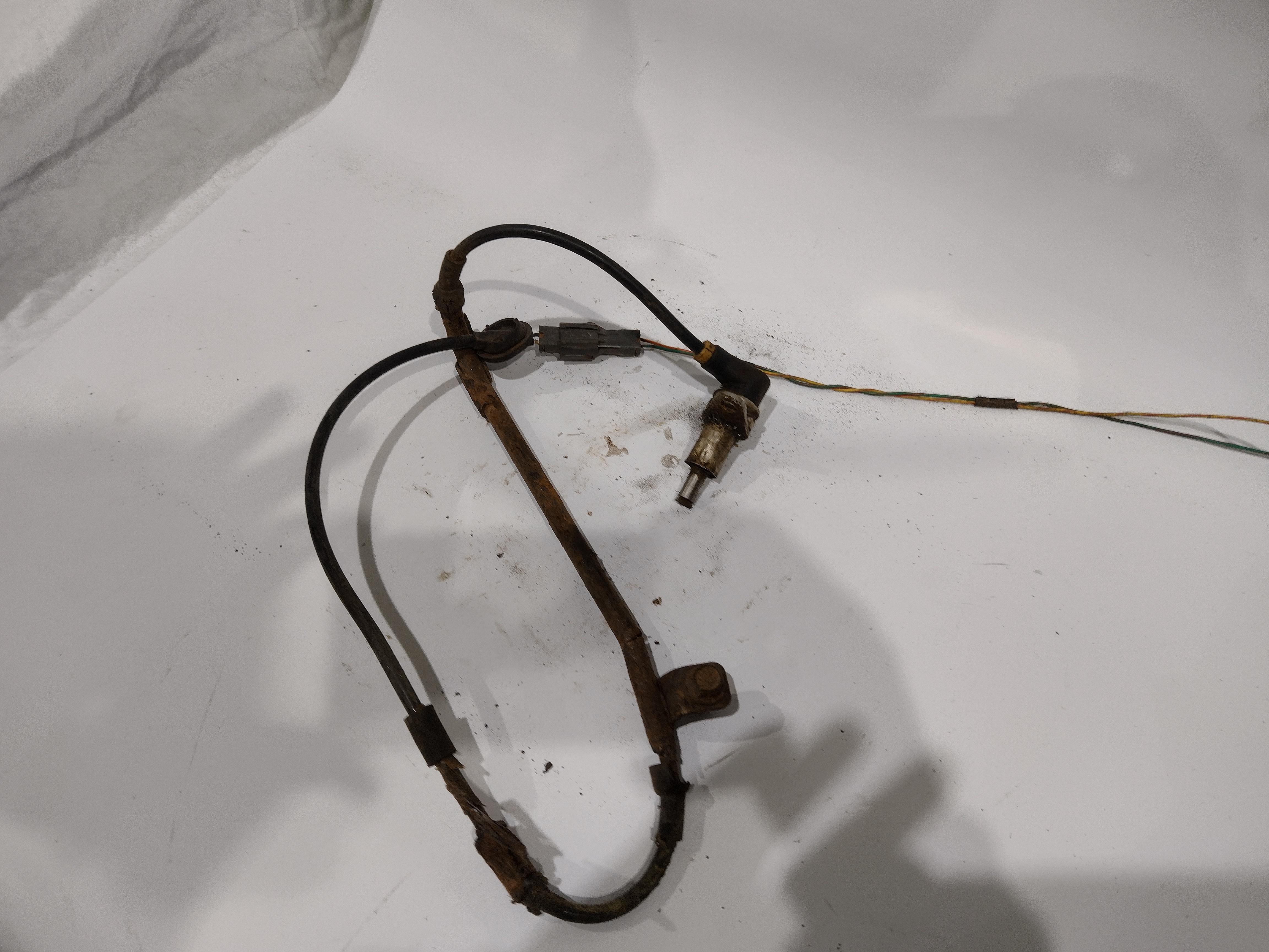ABS Sensor hinten links für Subaru Impreza GC GF /  Legacy 2 BD BG