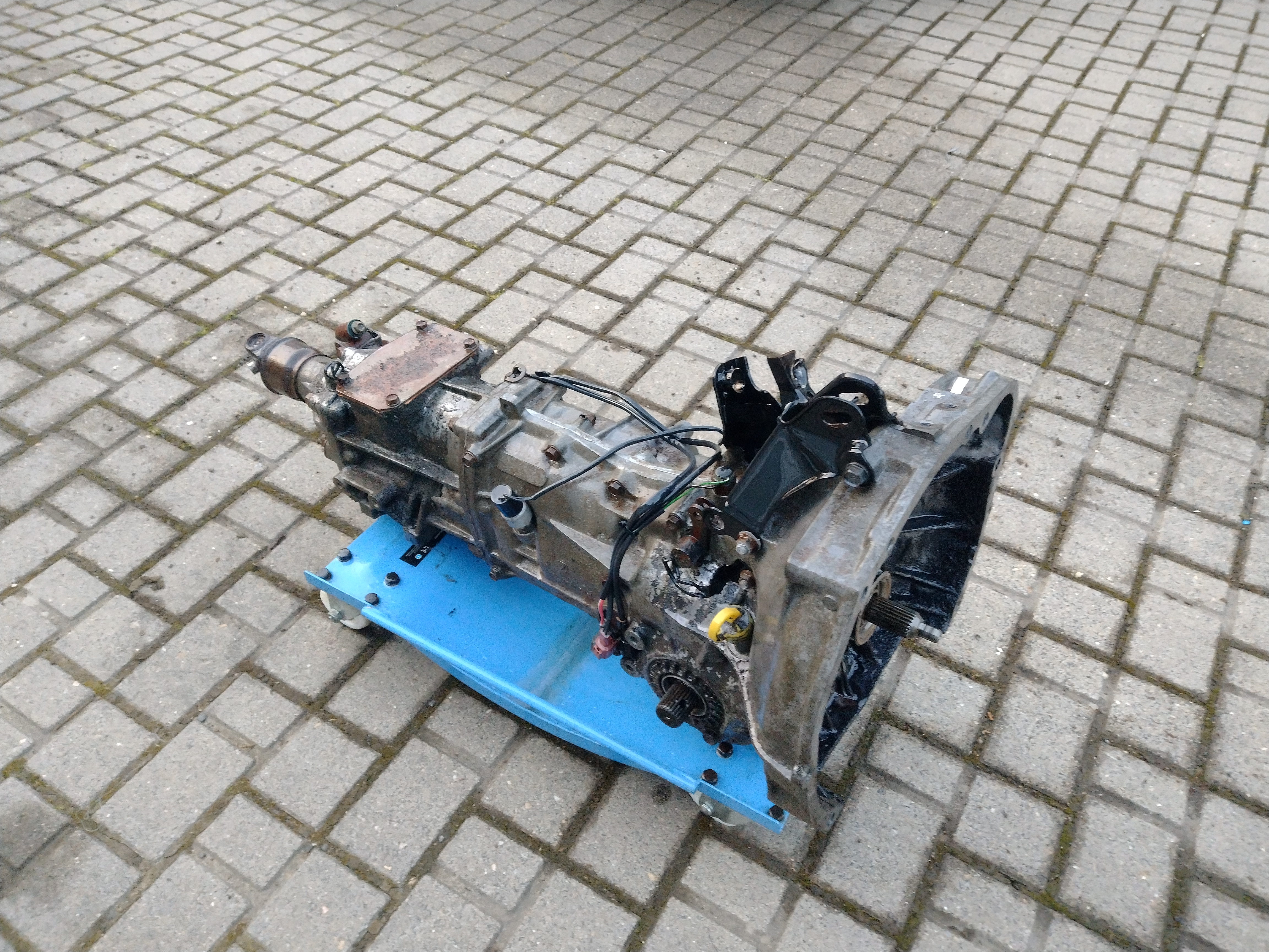 Getriebe mit Untersetzung TY752XGCAA für Subaru Legacy 2 BD BG 2.2l