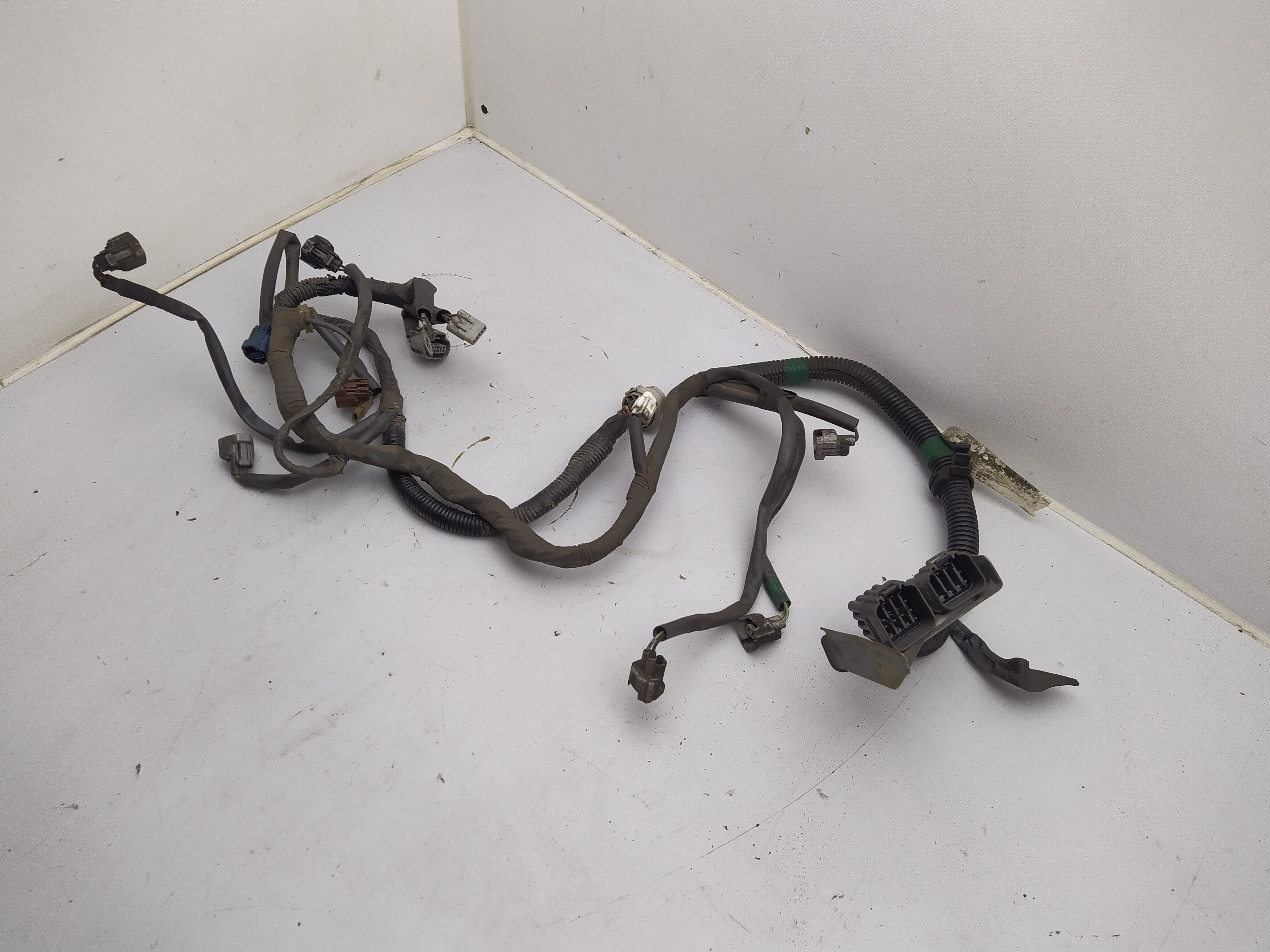 Motorkabelbaum von Subaru Legacy Outback 2.5l 150PS EJ25D