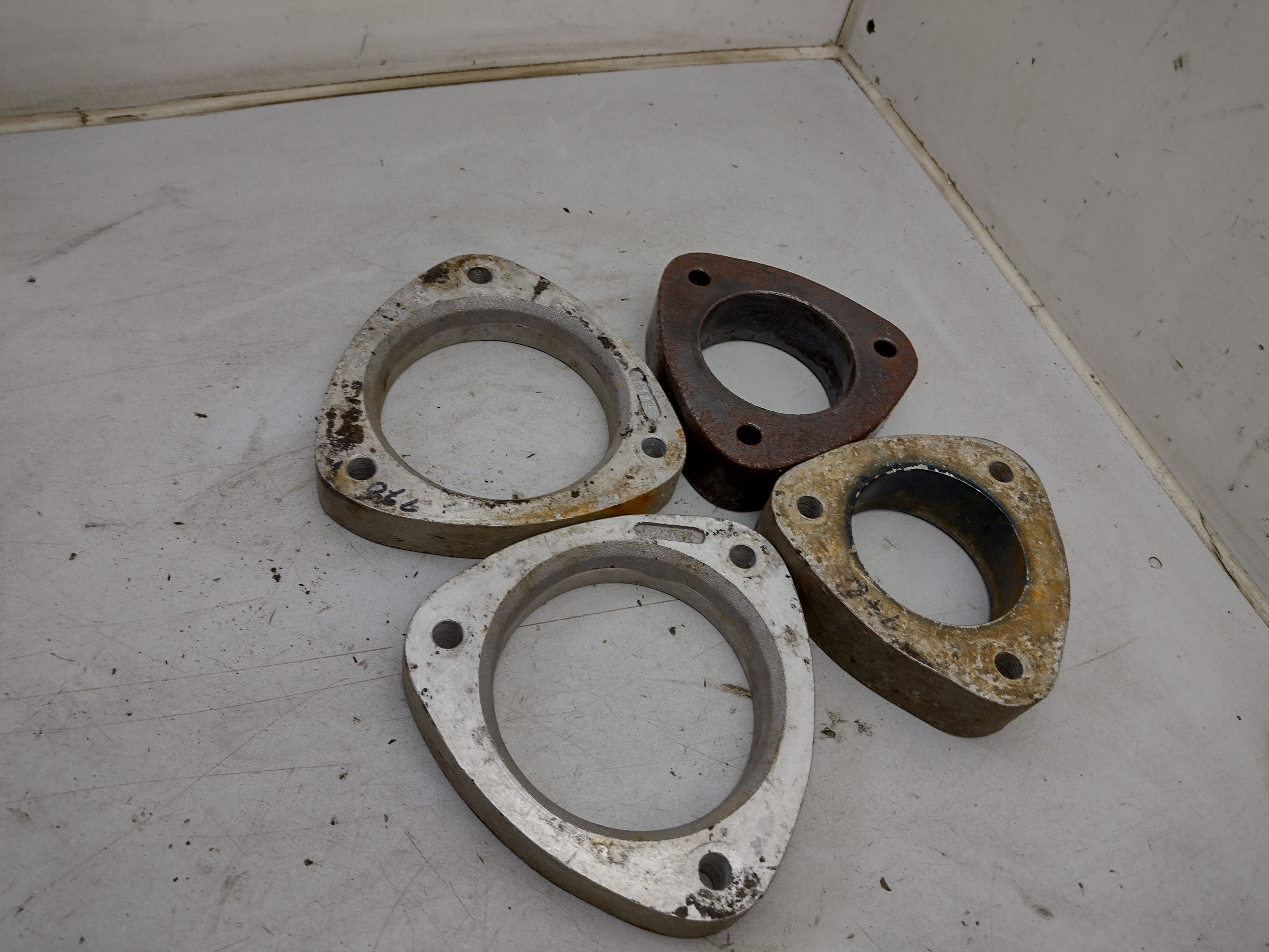 Muhr Höherlegung Platten  für Subaru Impreza GC GF 93-00 