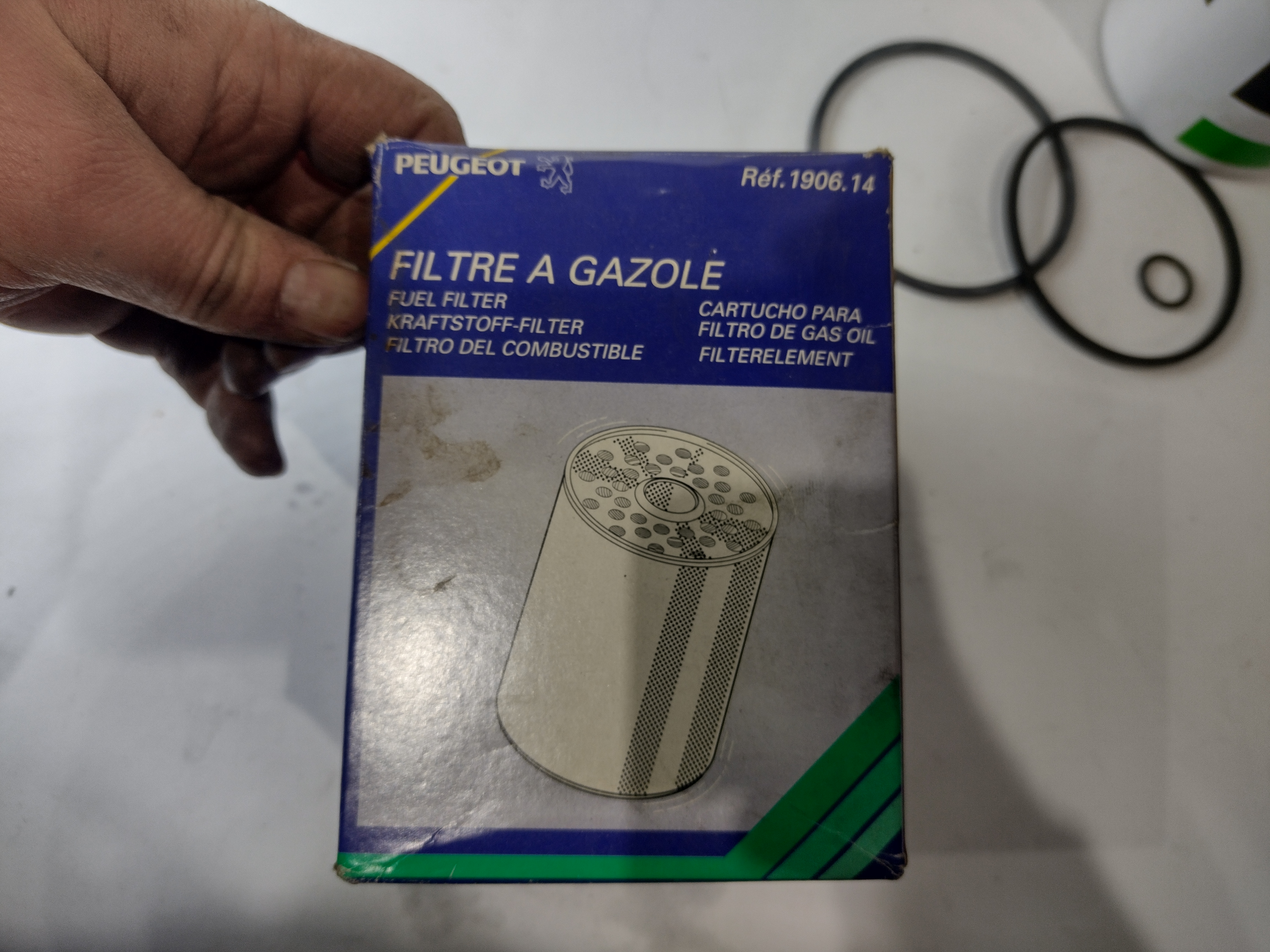 Peugeot Kraftstofffilter FILTER EINSATZ 190614 NEU NOS NEW 1906E2