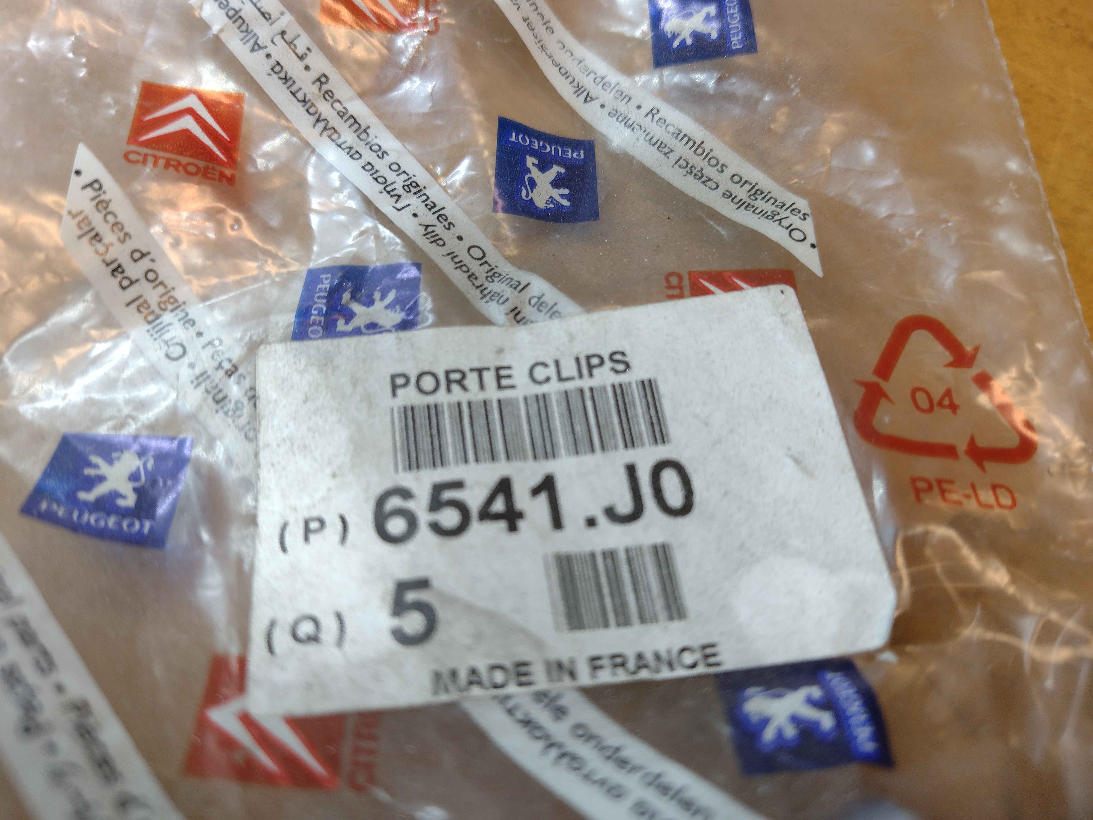 Peugeot / Citroen Steckergehäuse 6541J0 NEU NOS NEW OEM