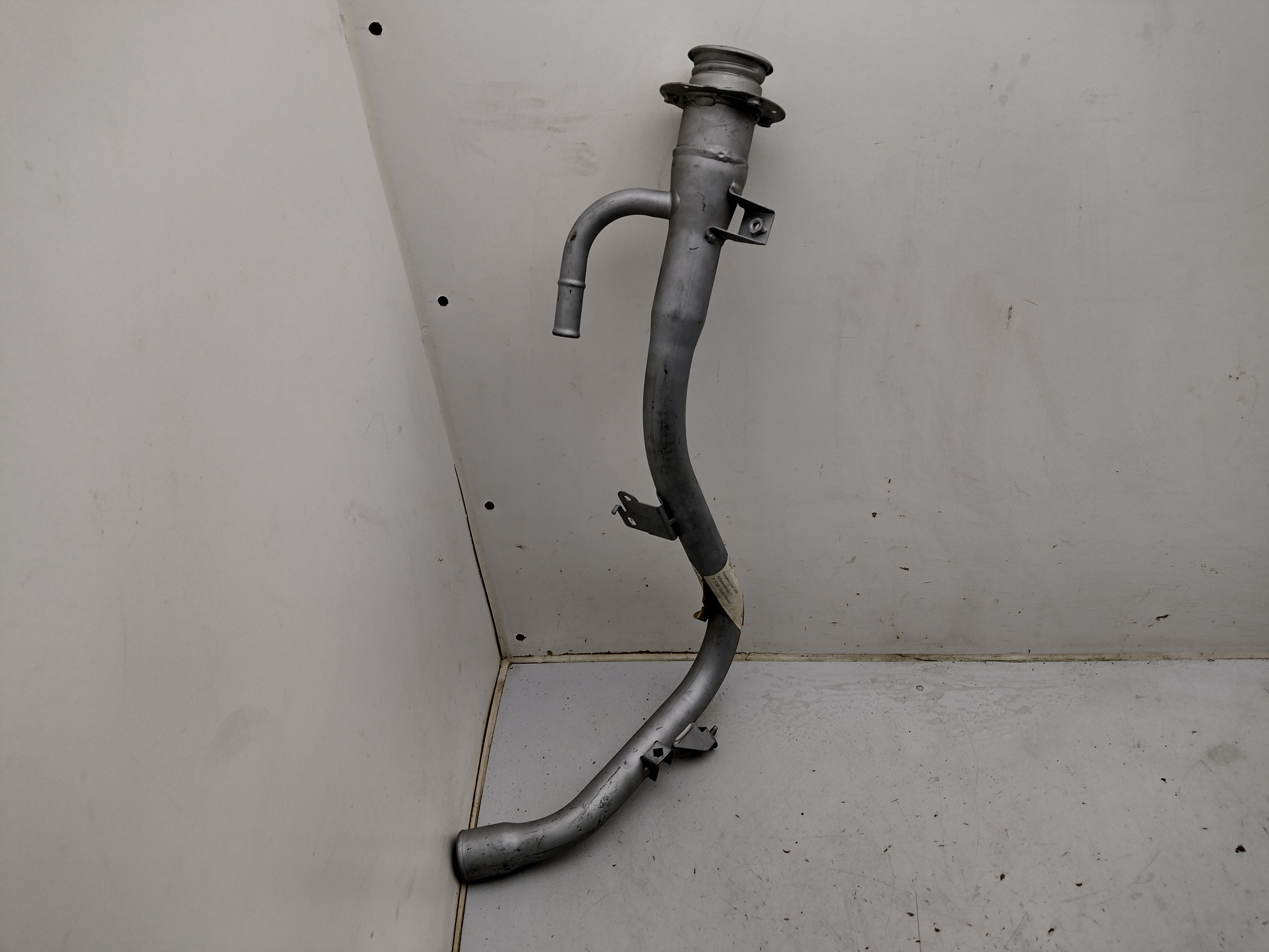 Neu Tankrohr Tankeinfüllrohr Tank Einfüllstutzen für Subaru Impreza 2 GD GG Inkl. Wrx 00-07 42066FE090