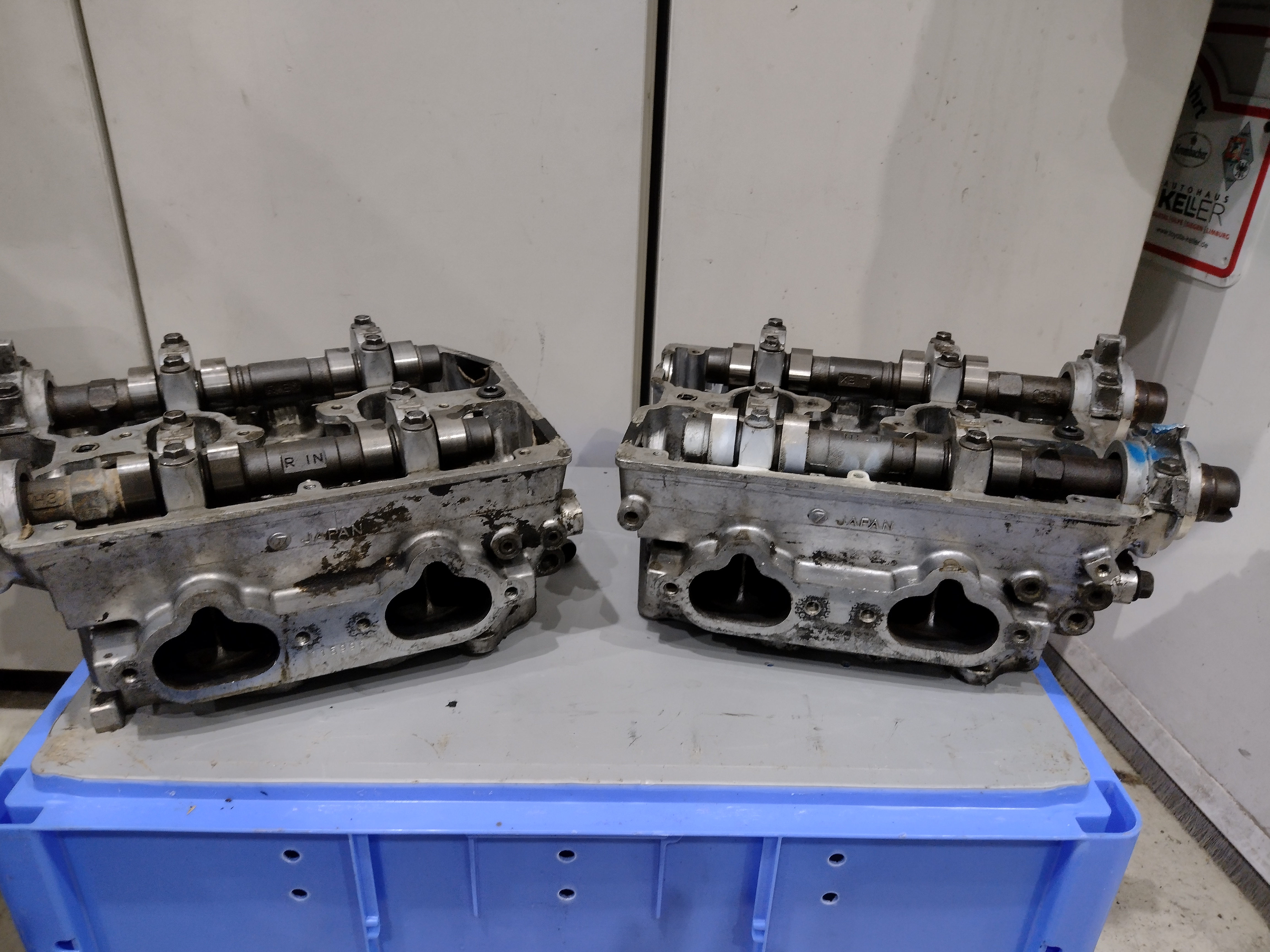 Satz Zylinderköpfe mit Nockenwellen für Subaru Impreza GT WRX V2 EJ20G Turbo