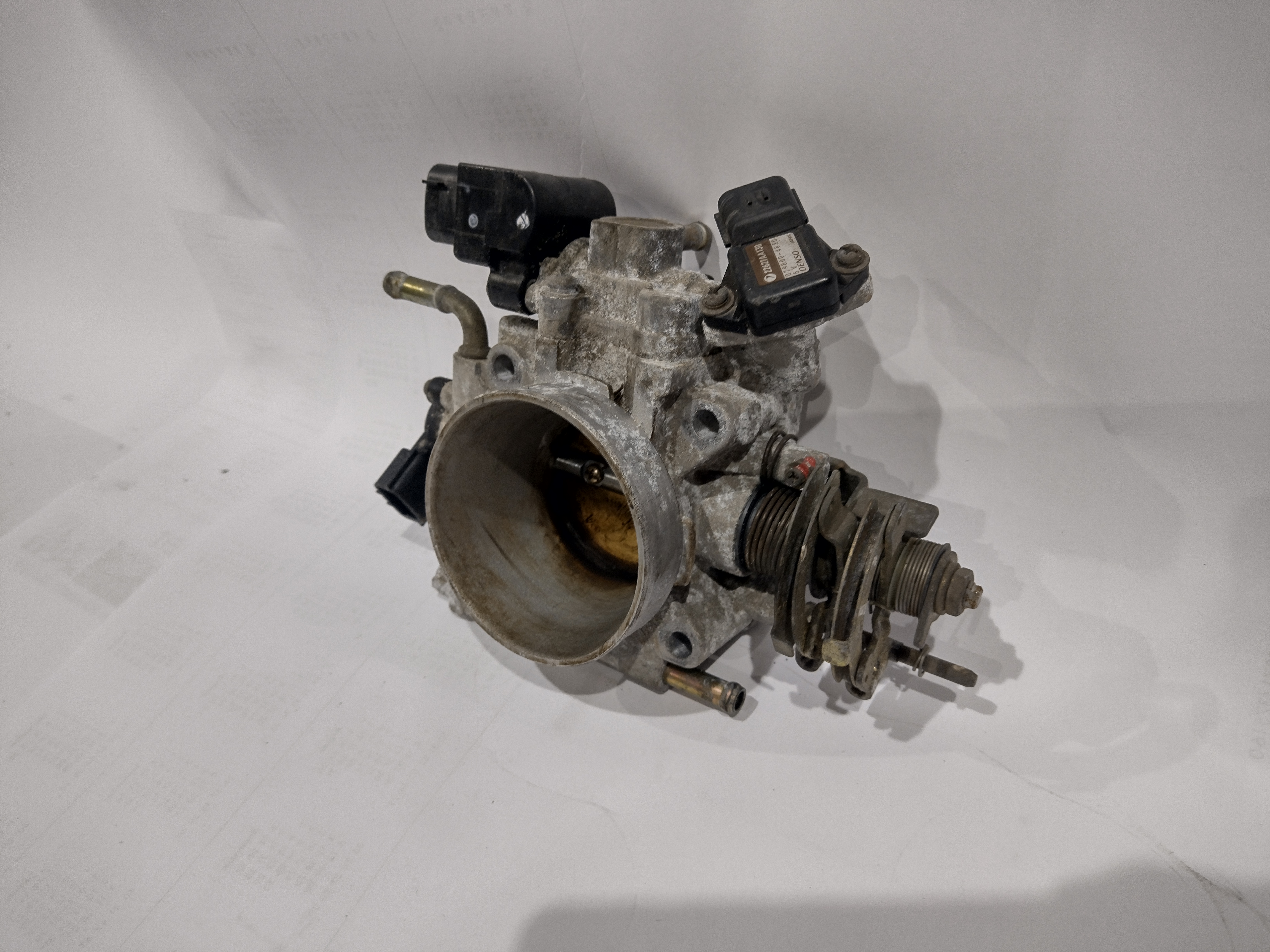 Drosselklappe mit Leerlaufreger und Map Sensor für SUbaru Legacy Impreza 22650AA21B 22627AA130