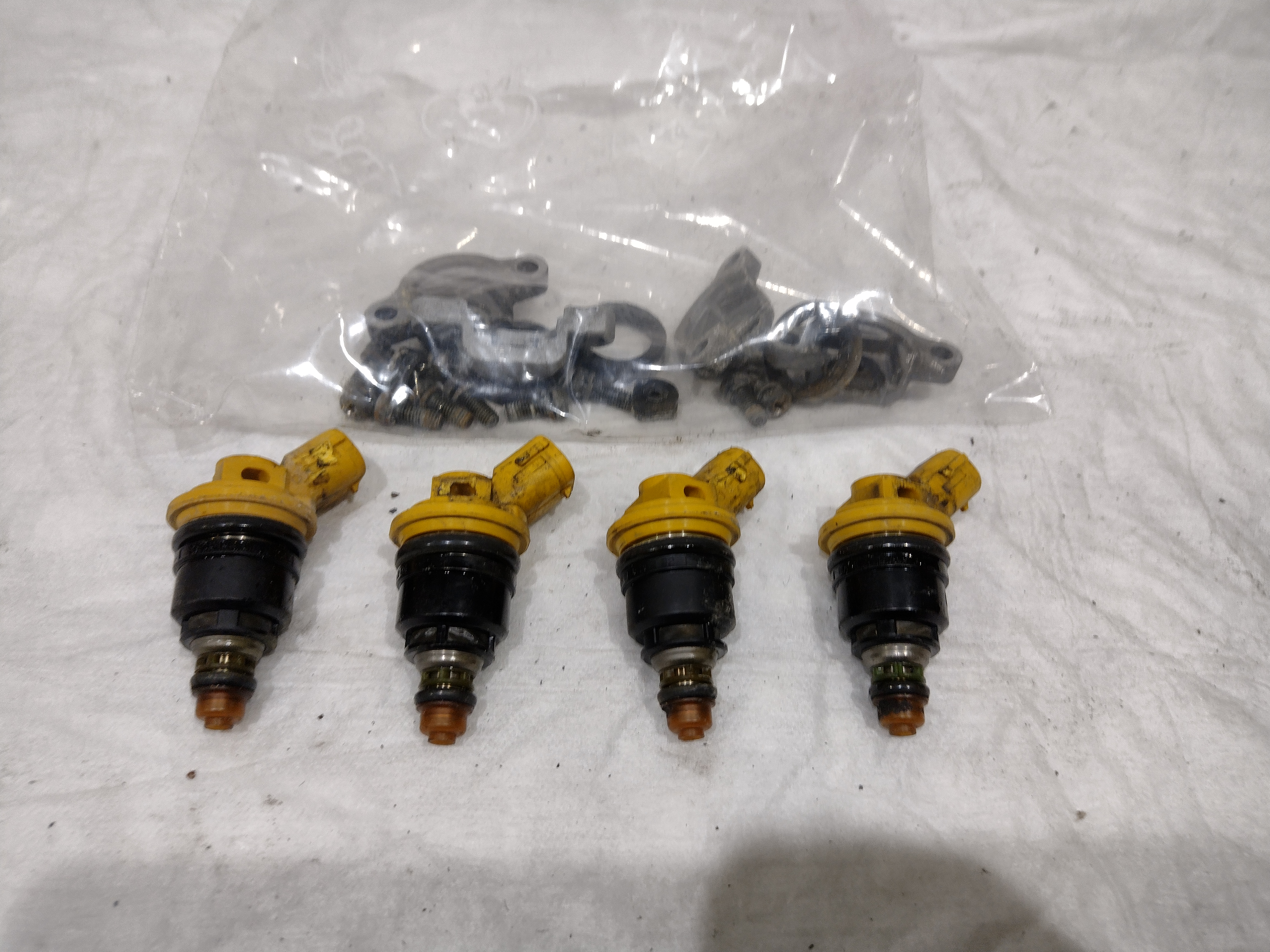 550ccm Sidefeed Einspritzdüsen mit Montagematerial für Subaru IMPREZA WRX STI GC8 GF8