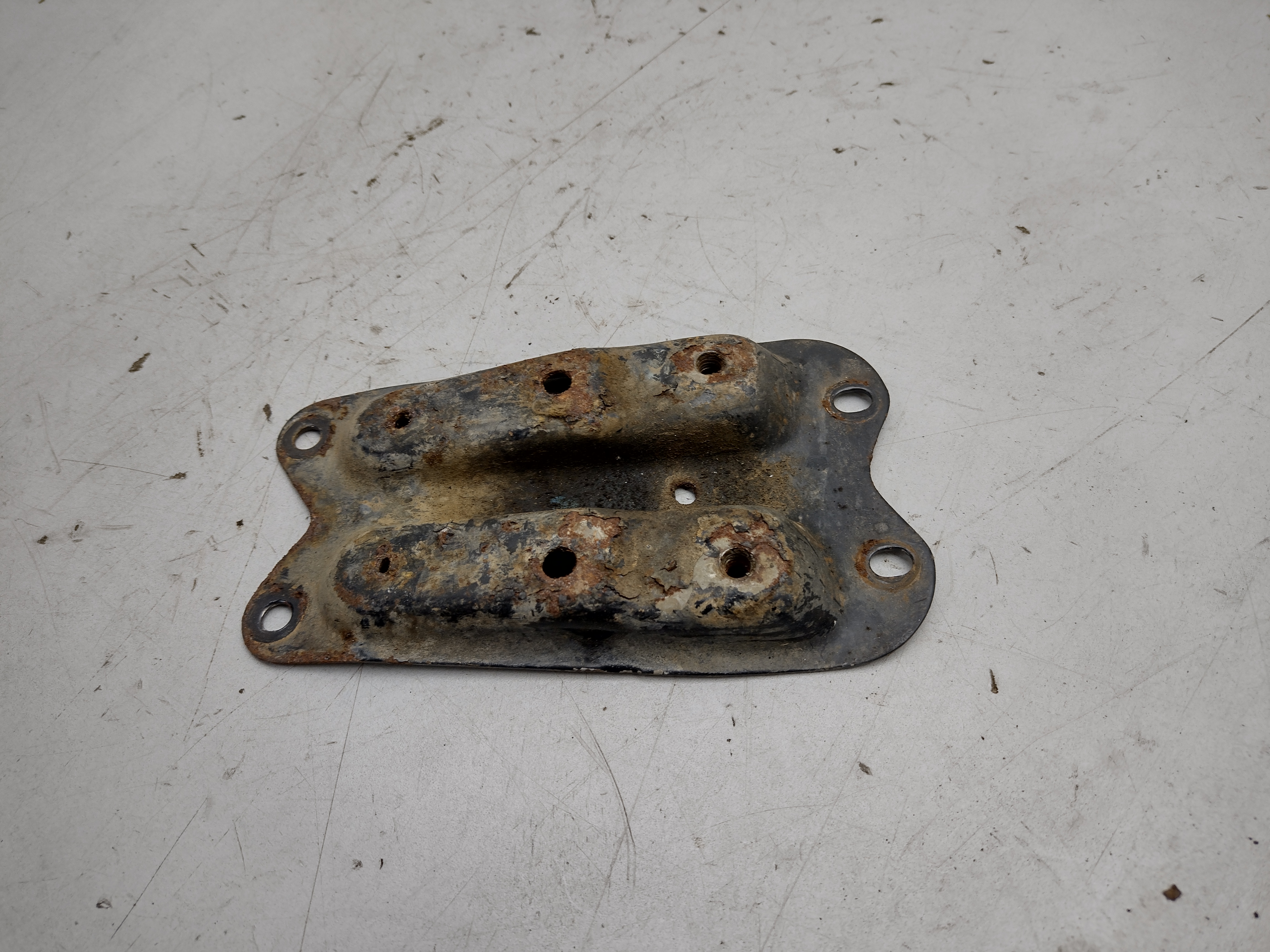 Zwischenplatte Versteifung Vorderachse für Subaru Impreza GC GF