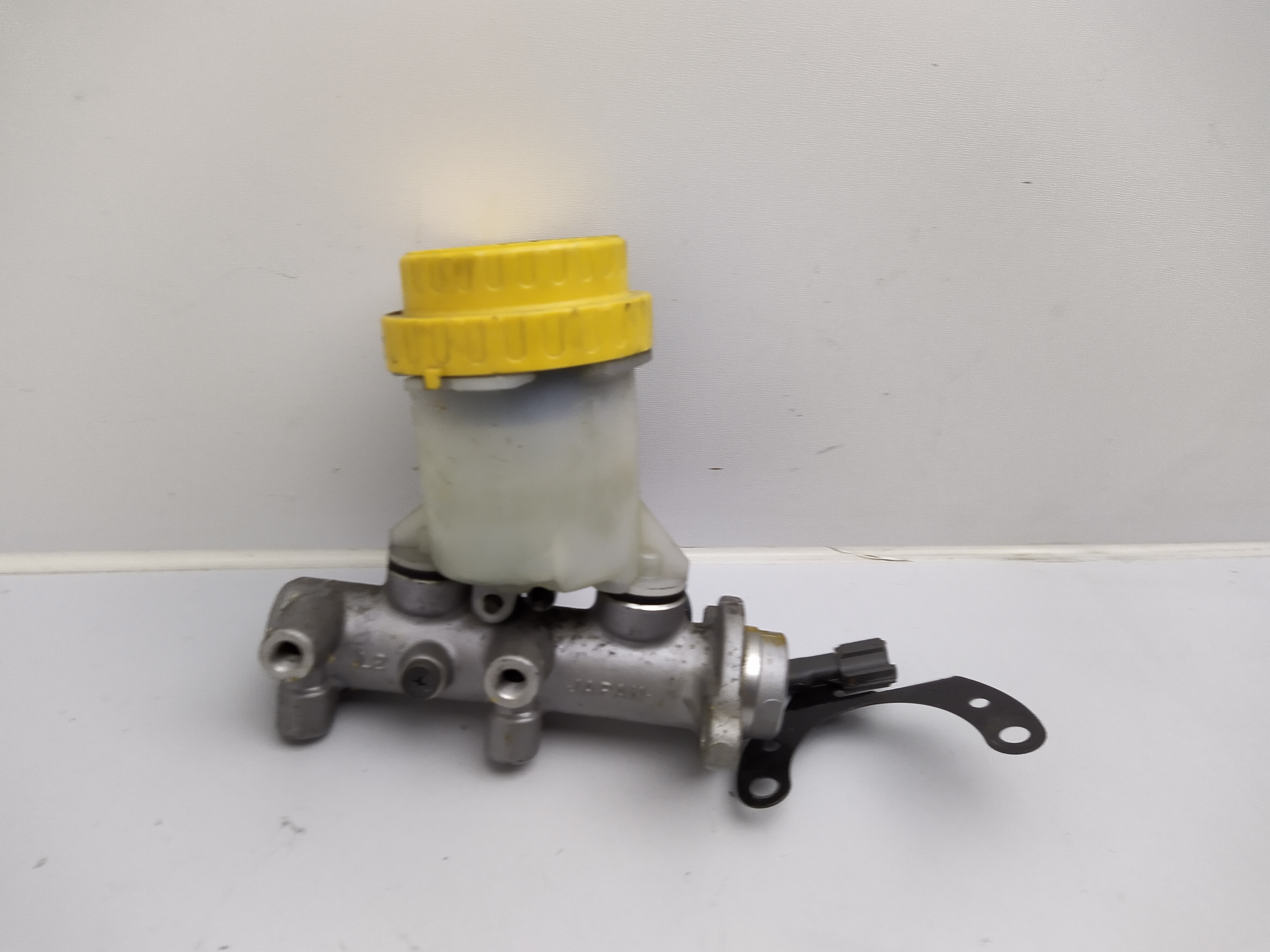 Hauptbremszylinder Subaru Impreza GC GF Legacy 1 2 BC BJF BD BG