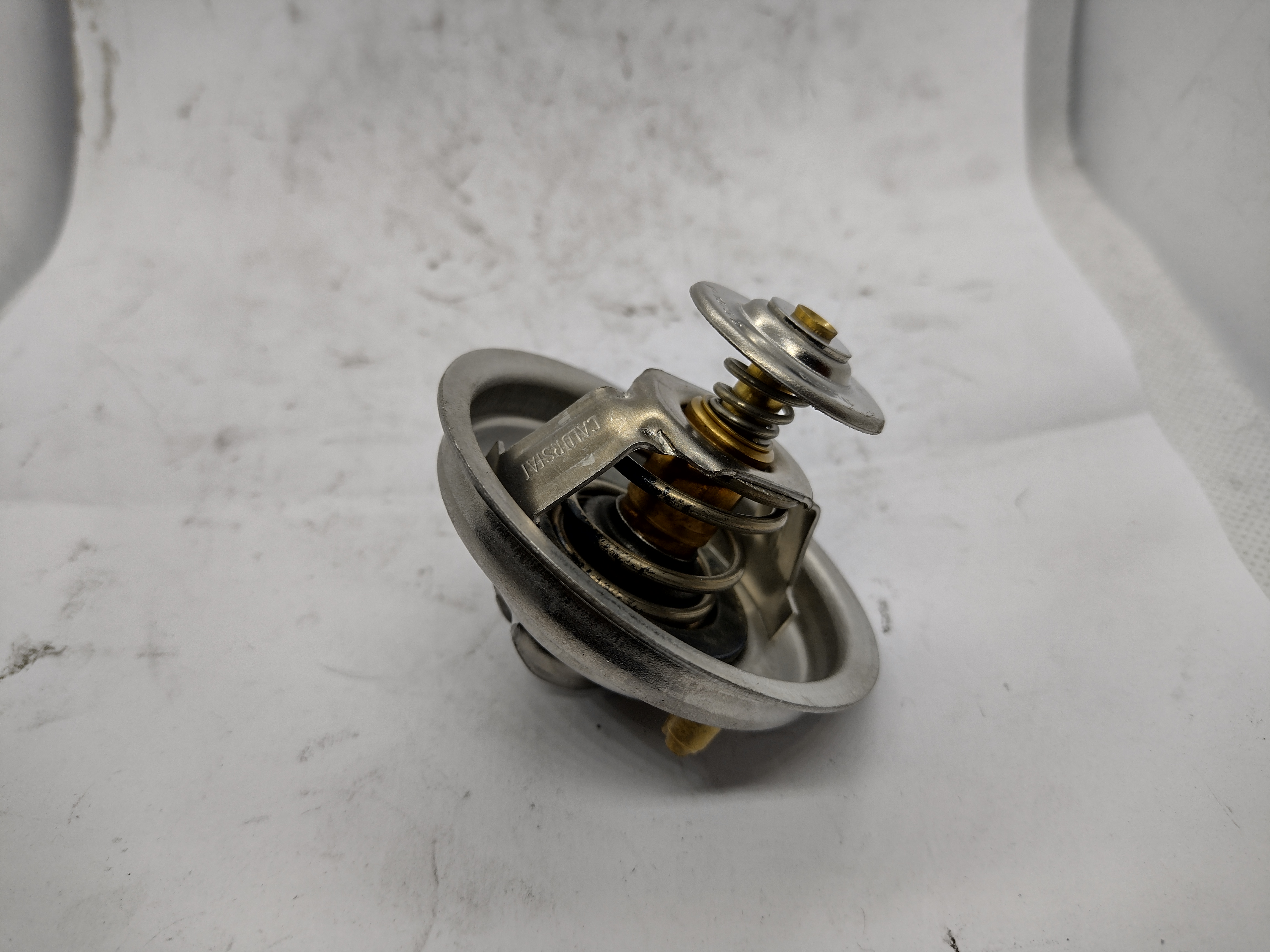Peugeot / Citroen 81°C Thermostat 133818 NEU NOS NEW 