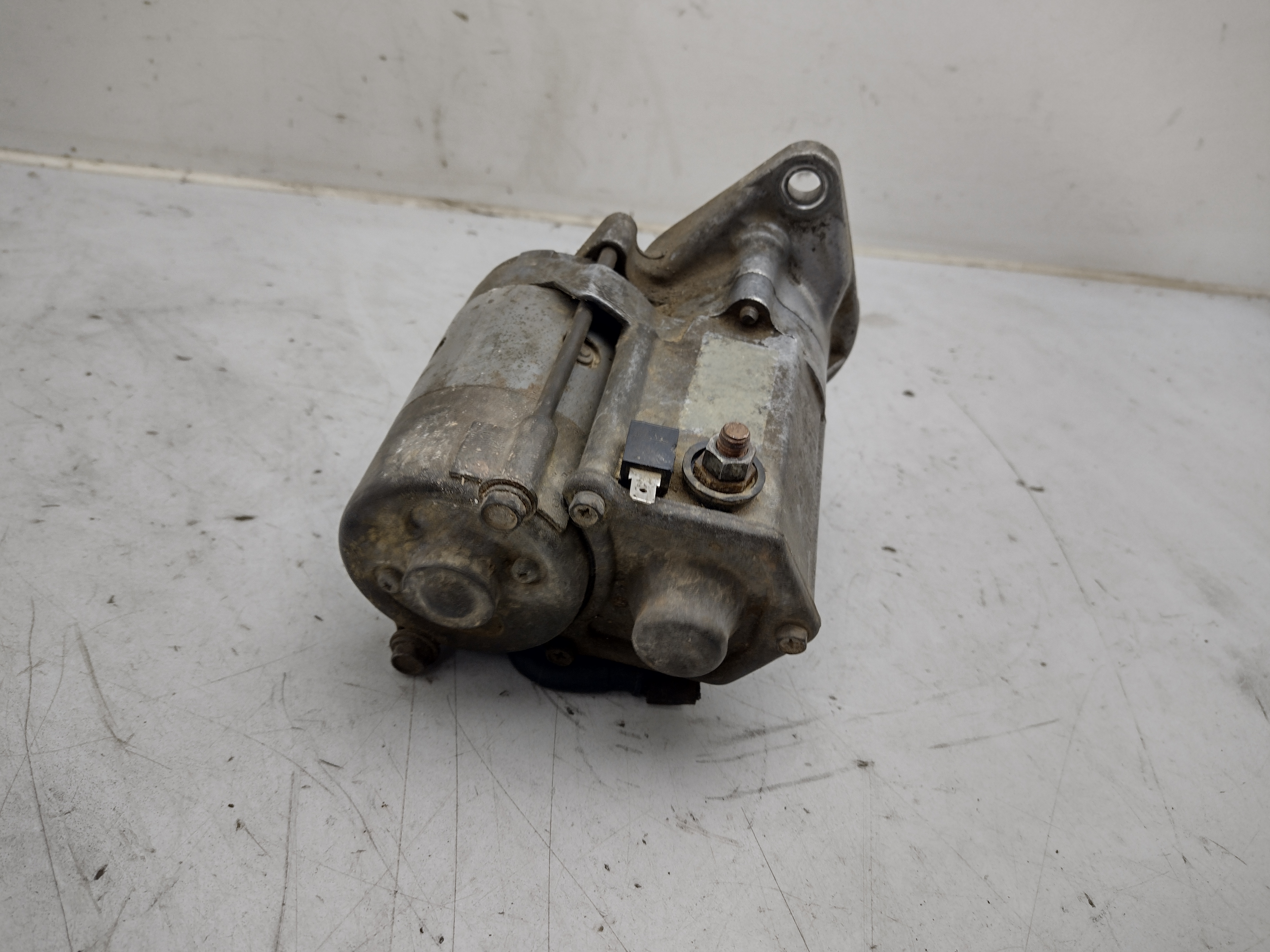 Anlasser Starter für Subaru Legacy 1 BC BJF Schaltgetriebe 98-94