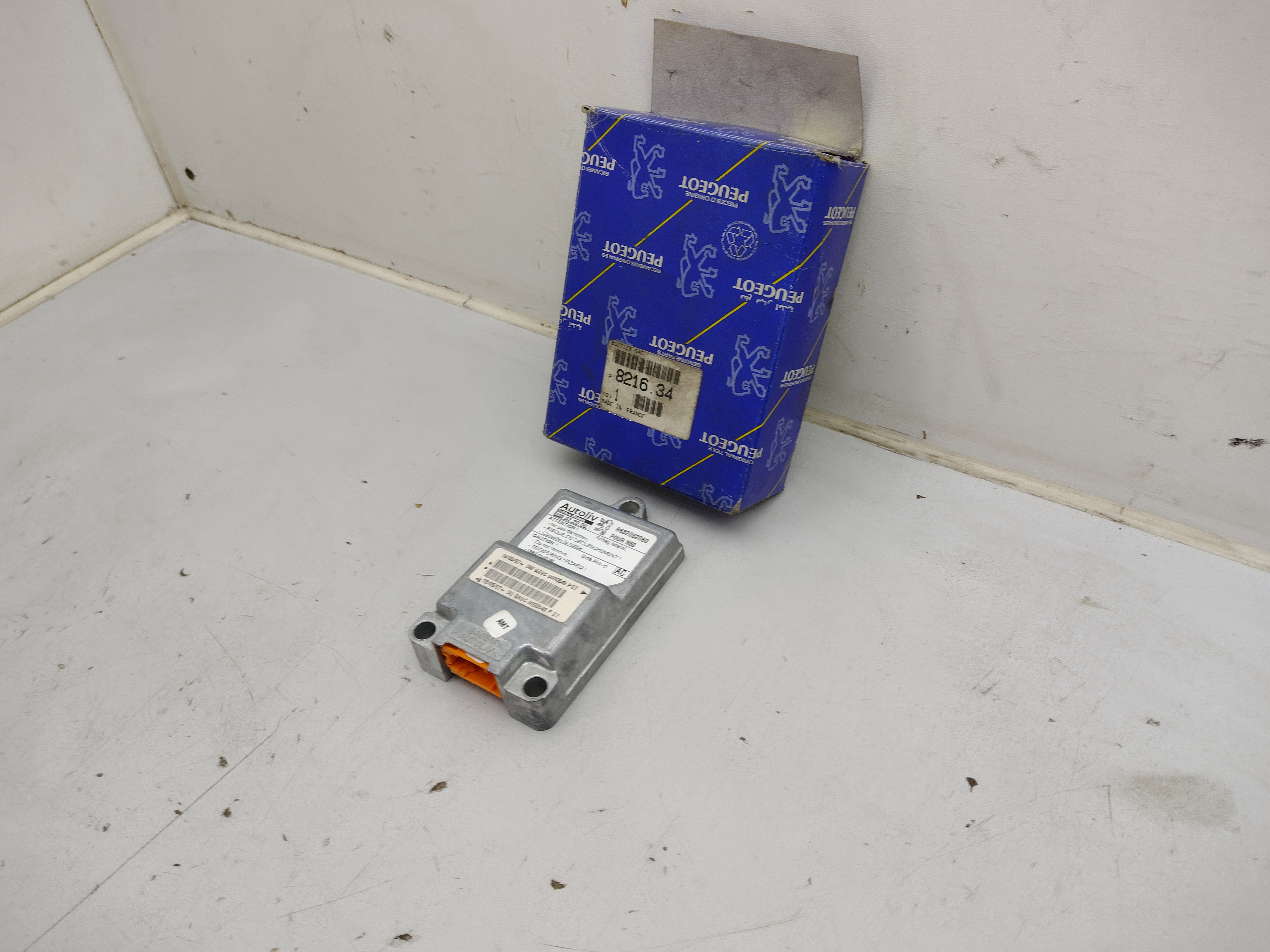 Peugeot 306 Air Bag Steuergerät 821634 NOS NEW OEM