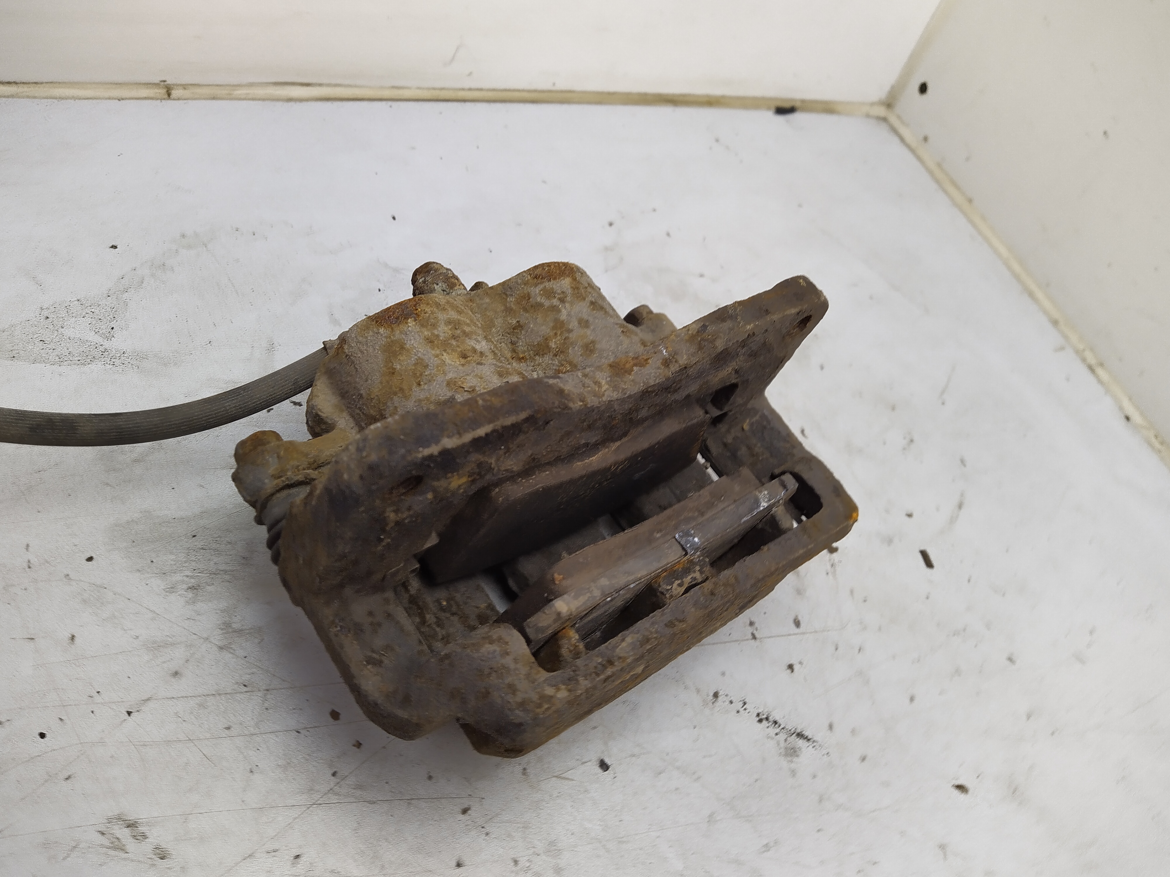 Bremssattel mit Halter vorne rechts von Impreza 2 GD GG Newage