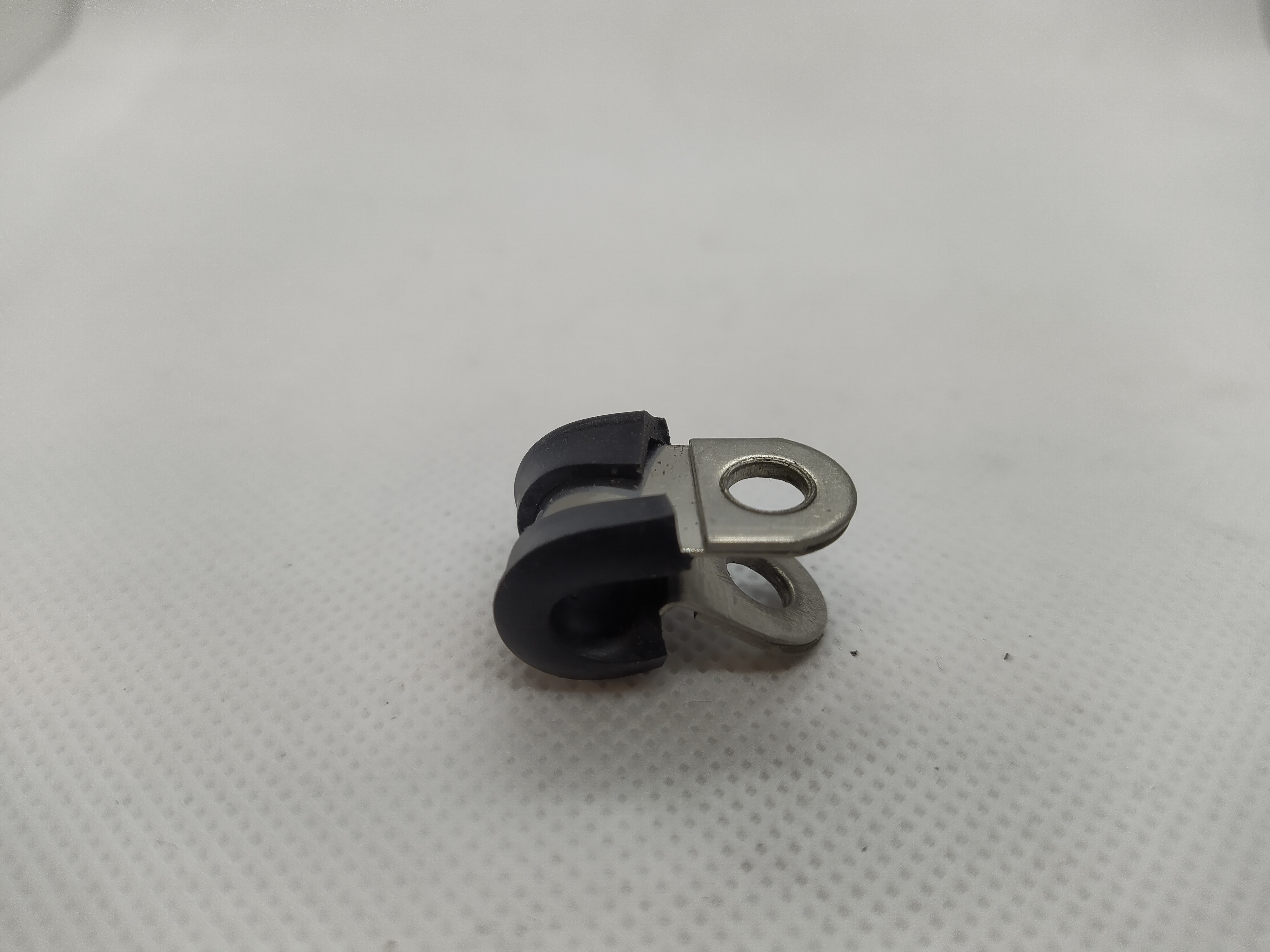 5mm gepolsterte Schlauchbefestigungsschlaufe Schlauchklemme aus Edelstahl V2A