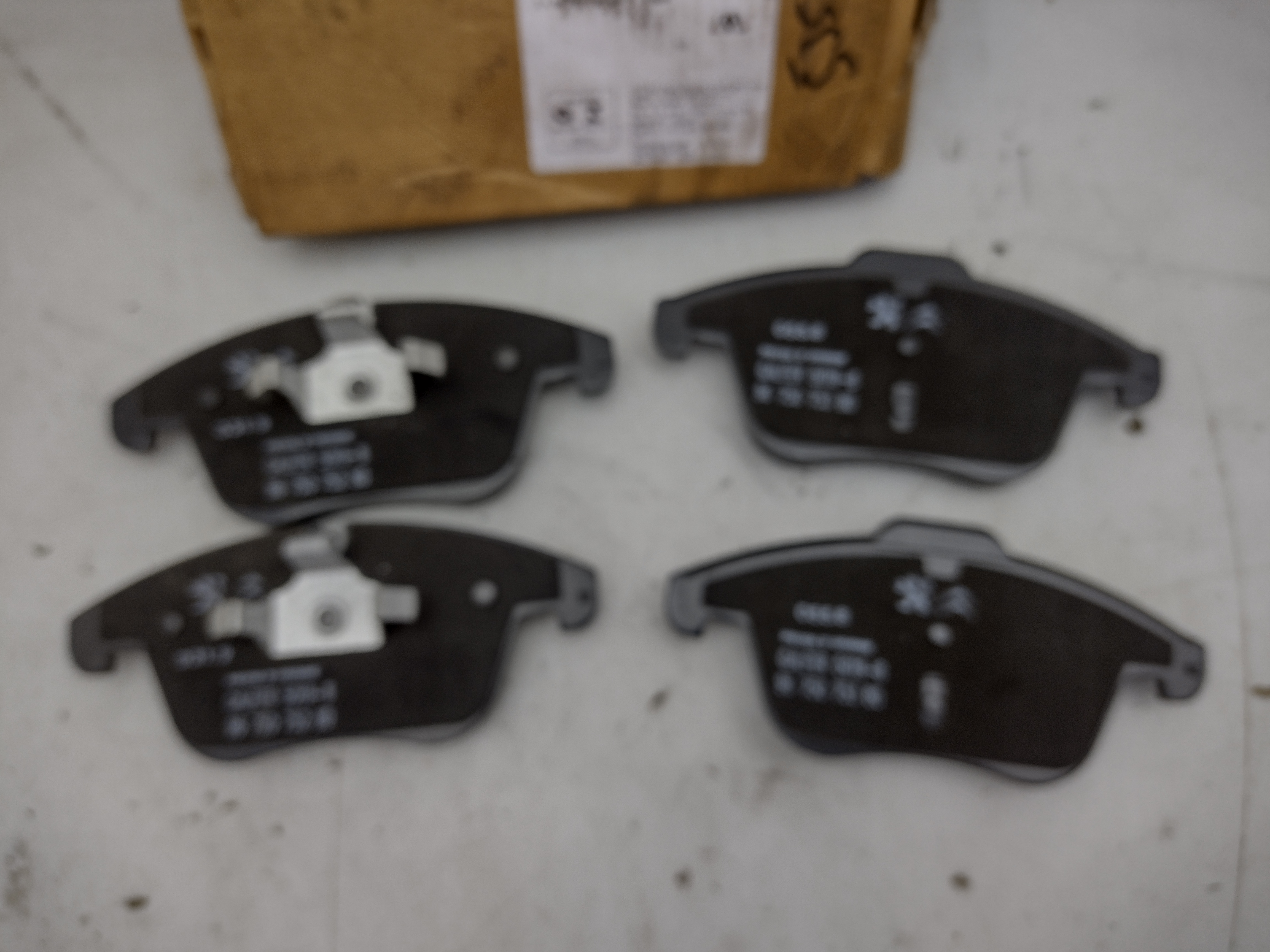 Peugeot / Citroen Bremsbeläge vorne 1610103780 NEU NOS NEW 