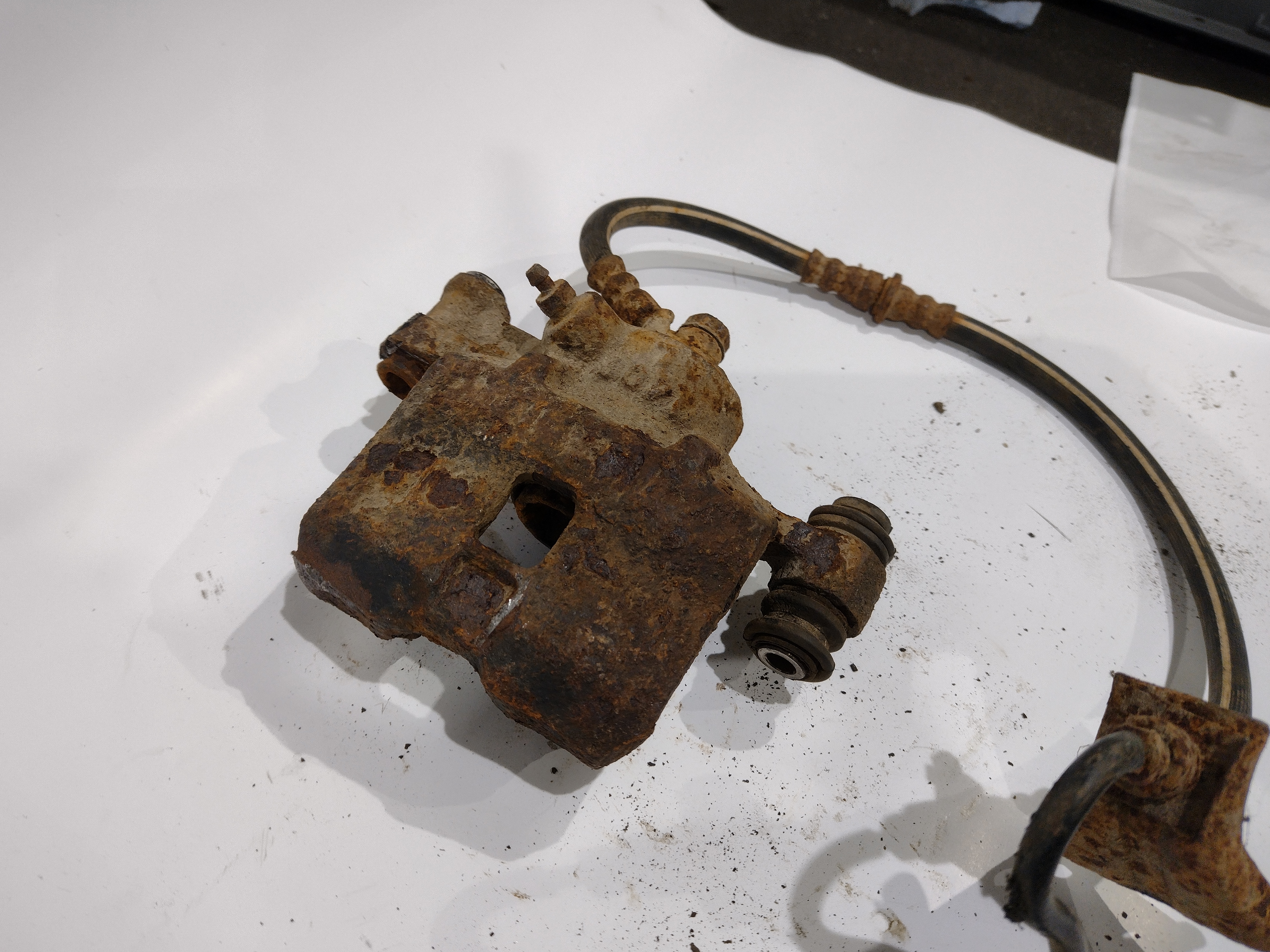 Bremszange Bremssattel hinten links für Subaru Impreza Forester Legacy