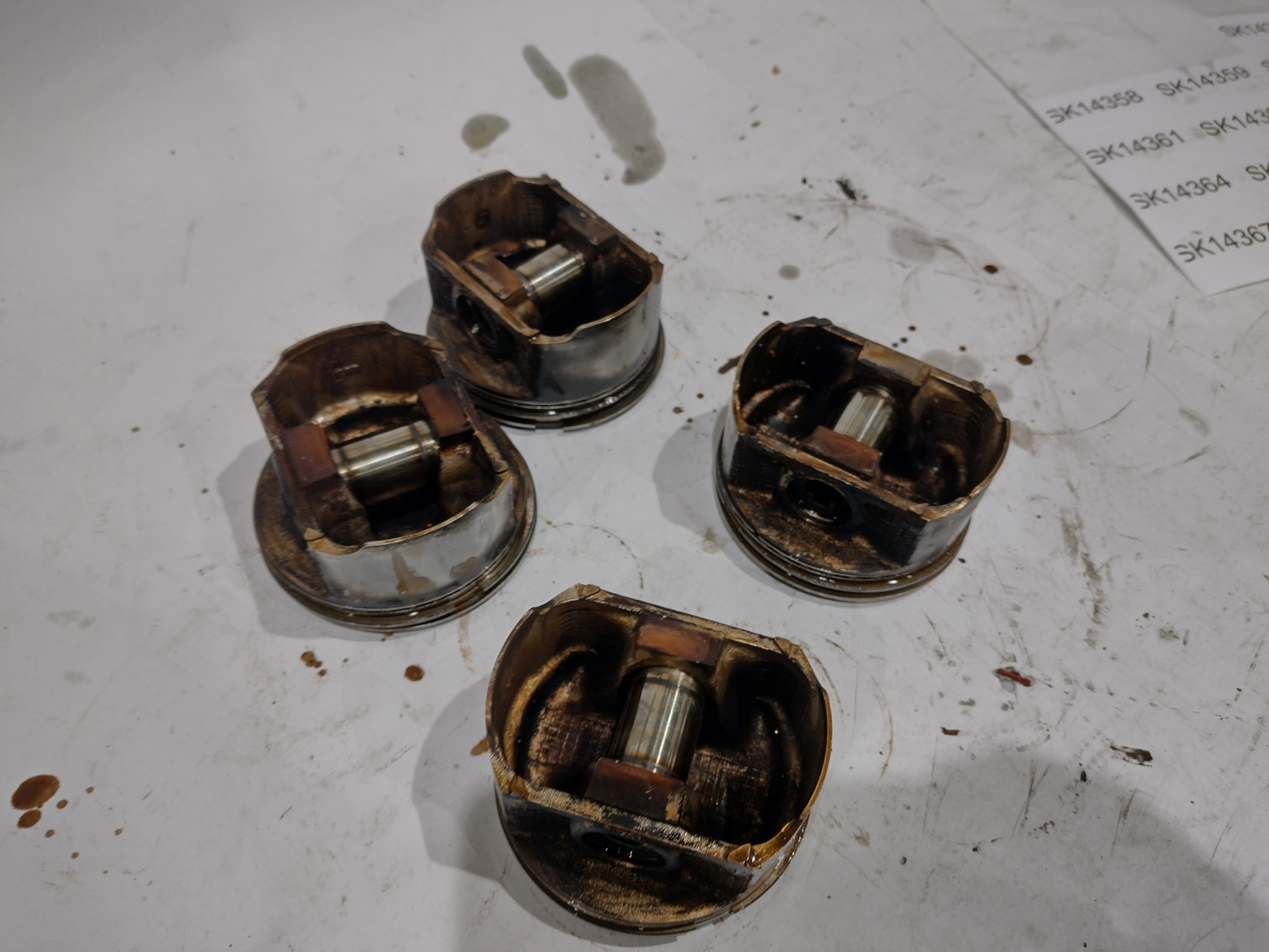 Satz Kolben für Subaru Impreza GC GF 2.0 EJ20E 116PS