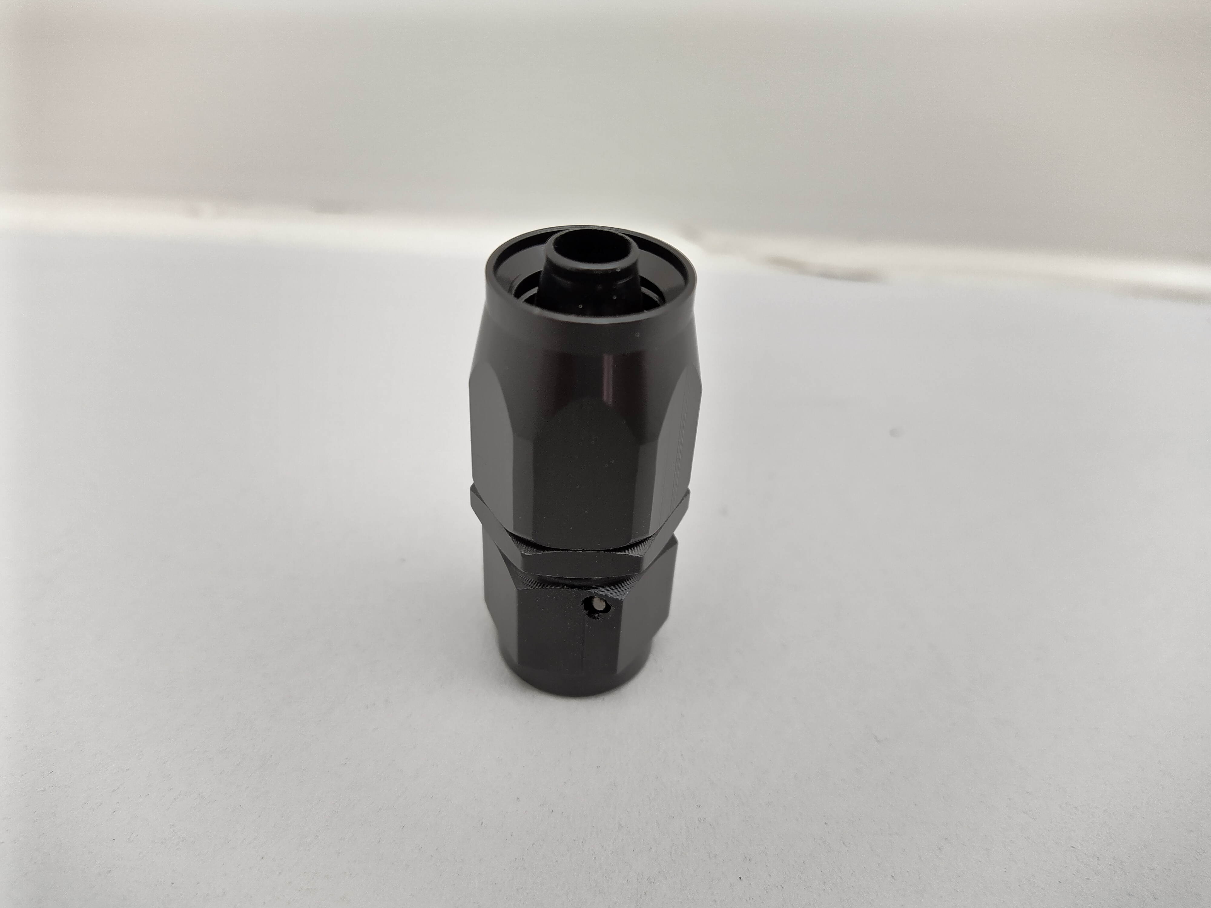 Alu-Fitting schwarz AN6 Dash 6 gerade