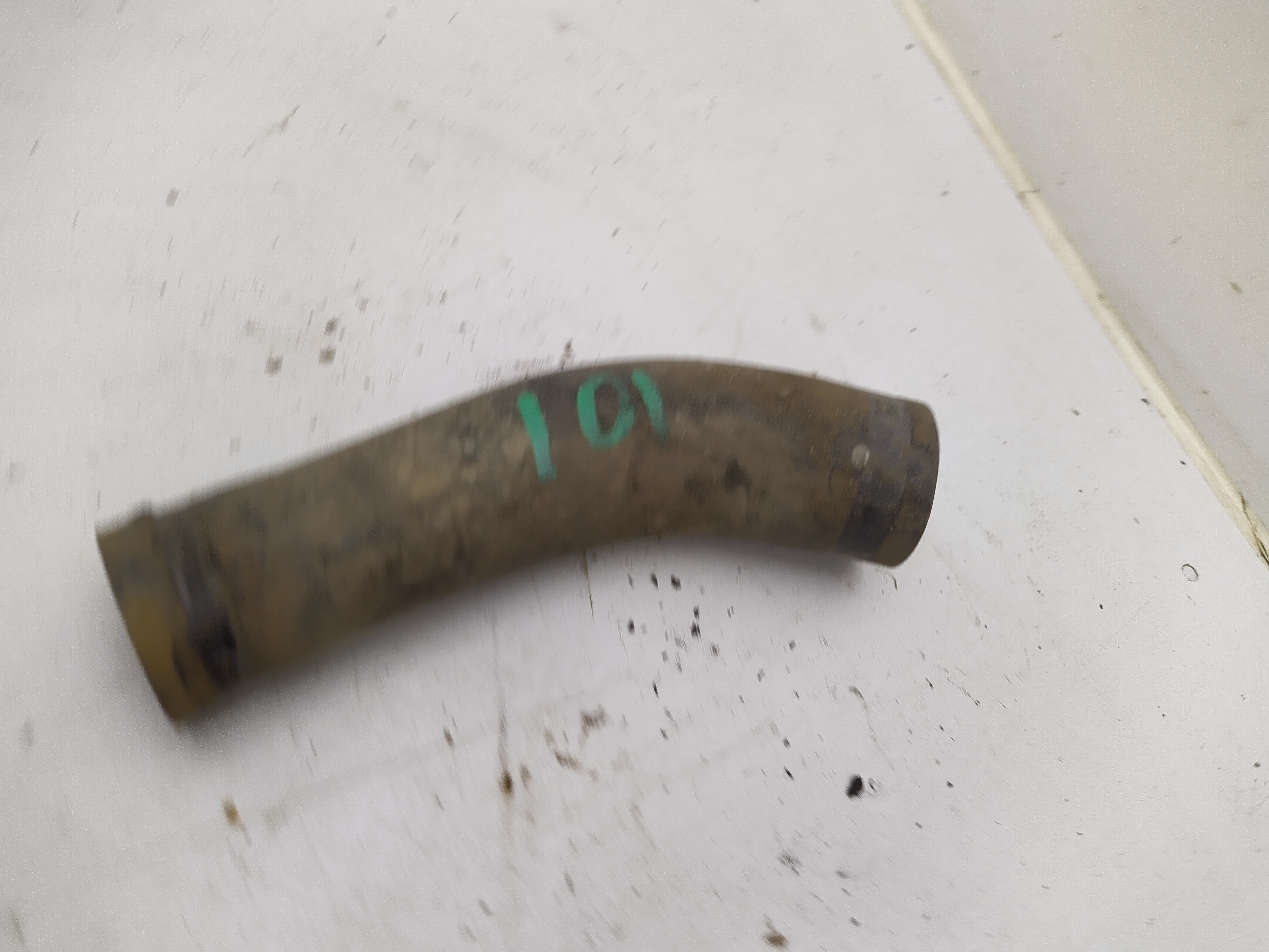 Unterer Kühlwasserschlauch von Subaru Impreza GX 2001