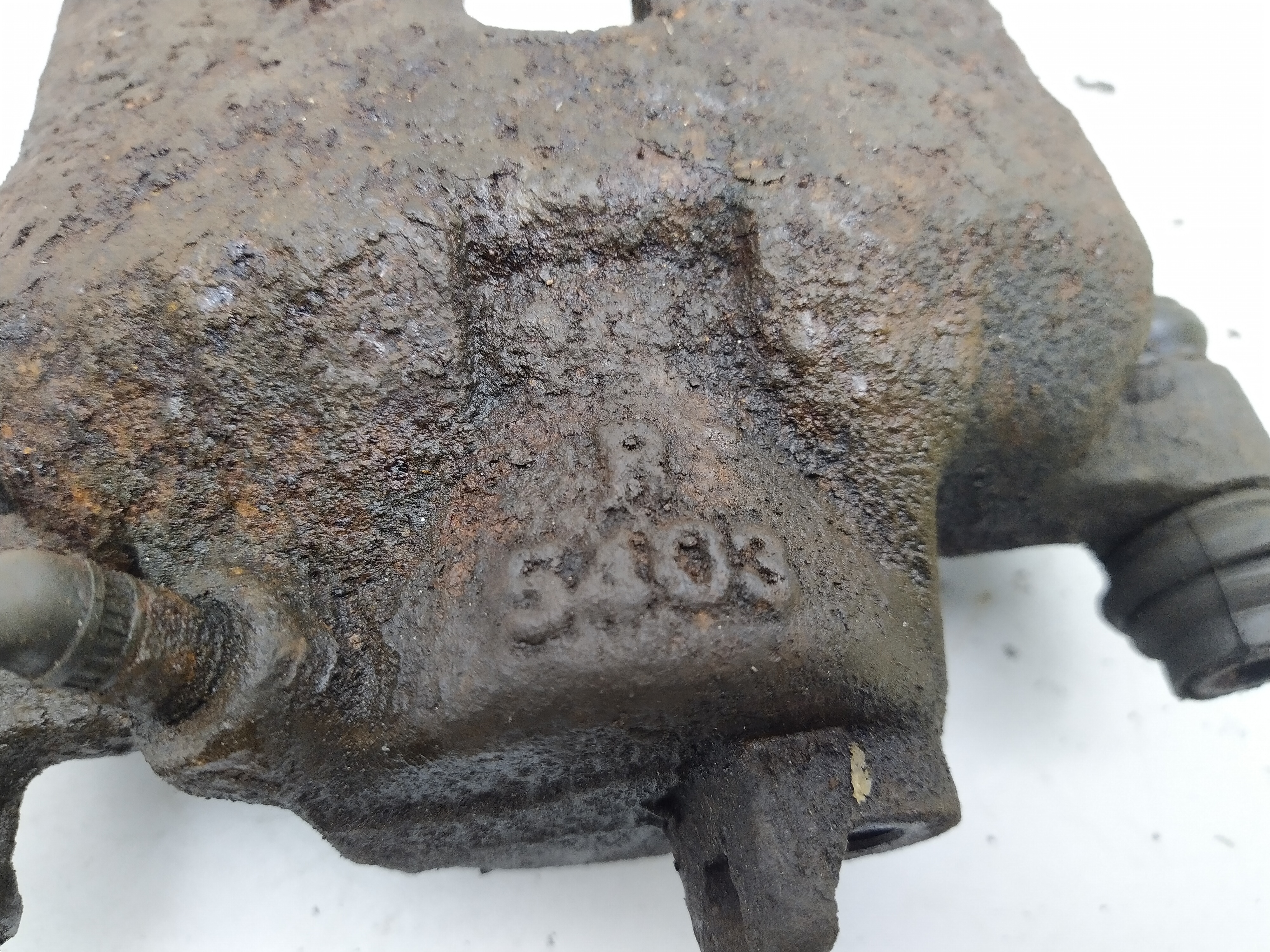 Bremssattel vorne rechts SUBARU IMPREZA GC GF Legacy BD BG Forester SF