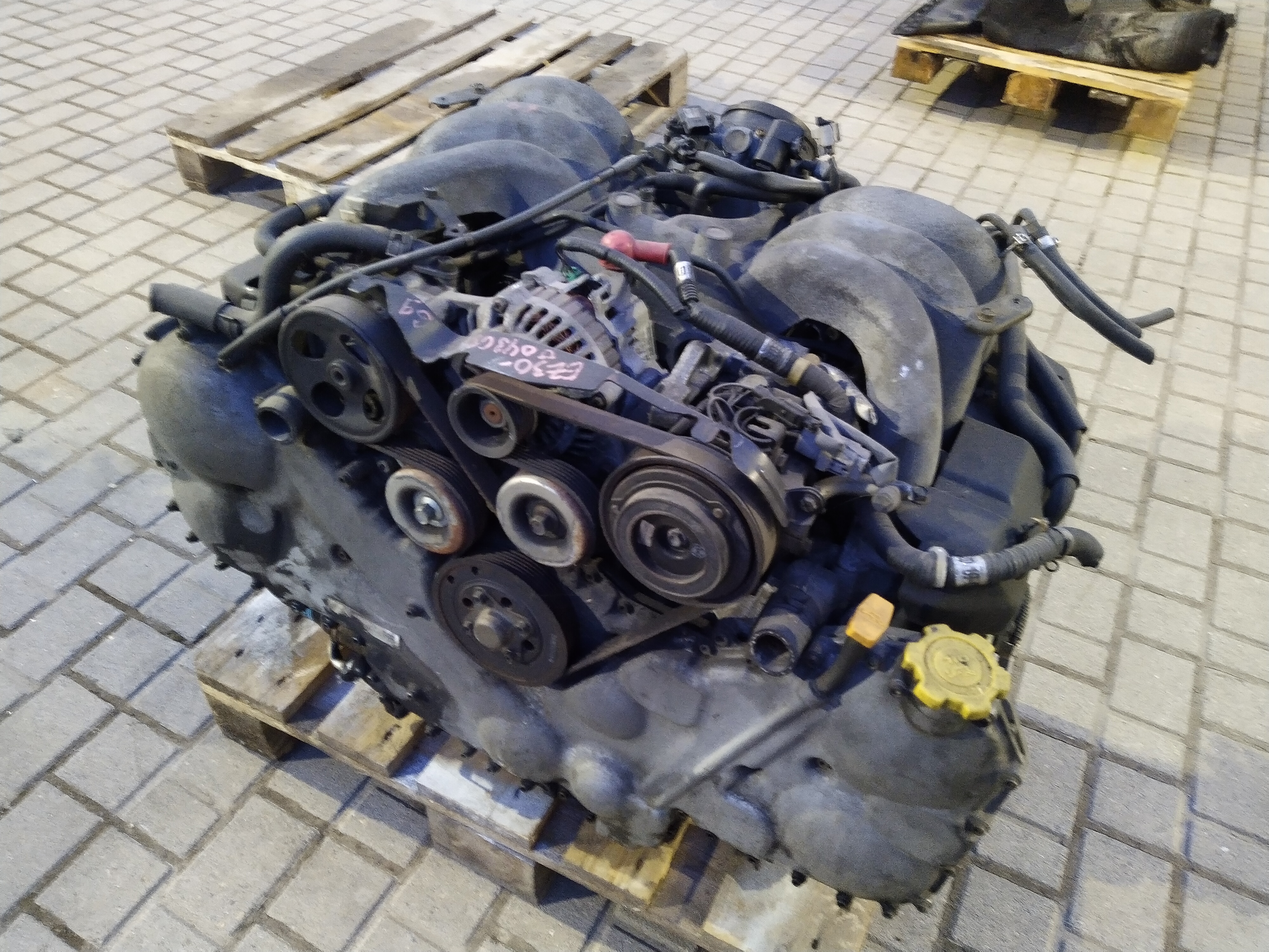 EZ30D Motor von Subaru Outback H6 BE BH