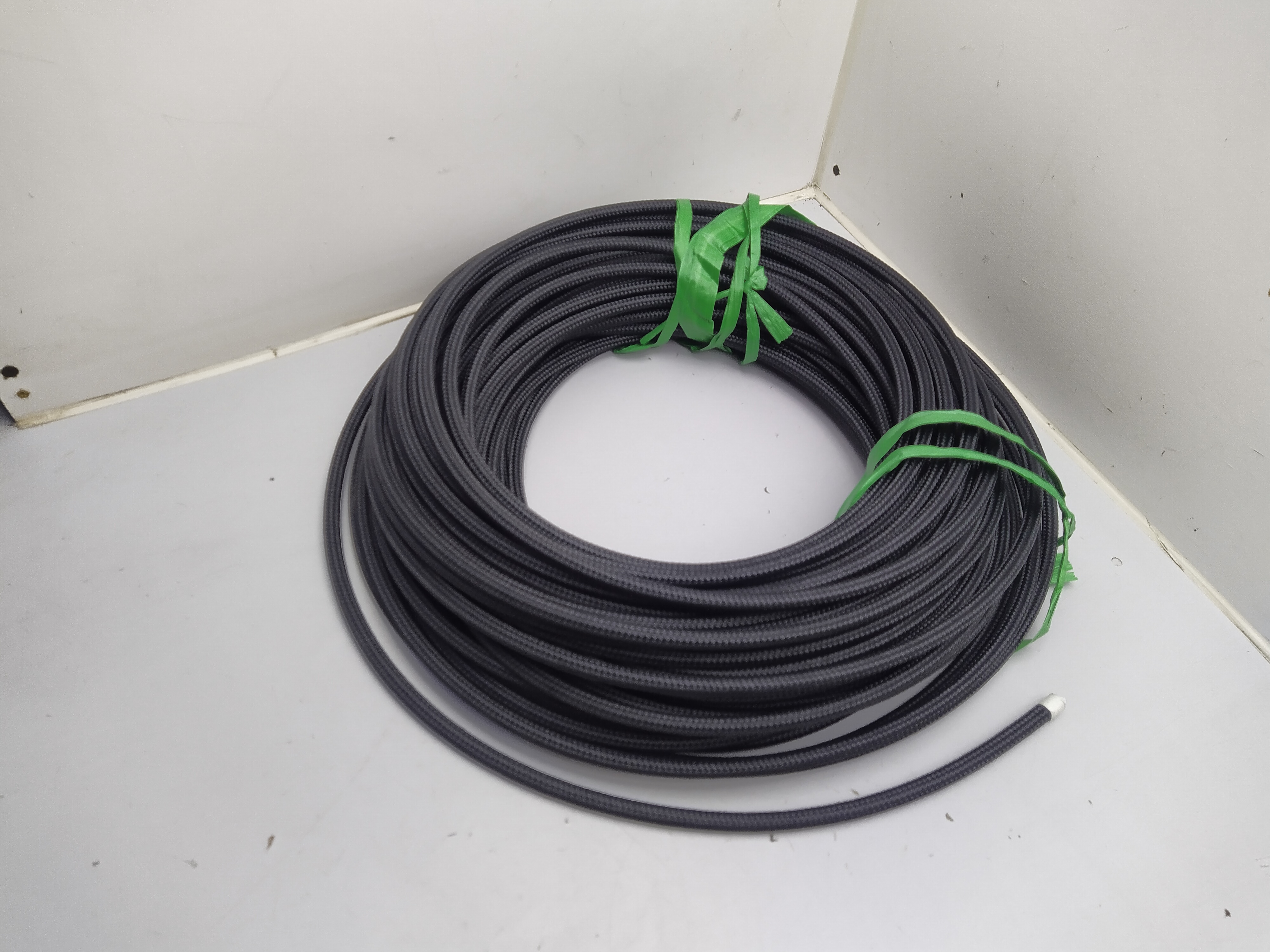 Dash 4 AN4 04 AN PTFE Hydraulikschlauch Stahlflexleitung nylonummantelt SCHWARZ