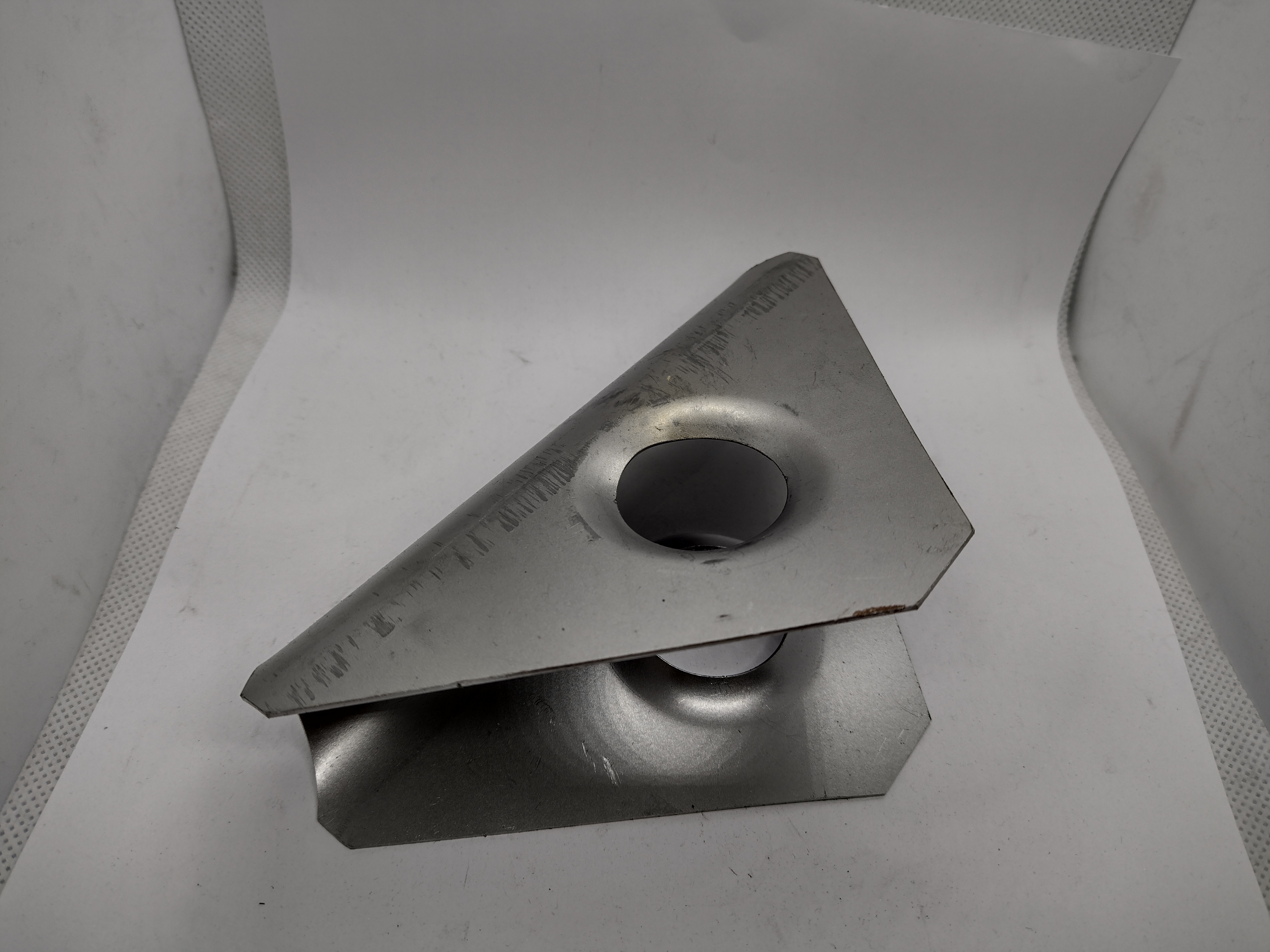 Knotenblech Überrollkäfig Stützen mit Loch 90 Grad