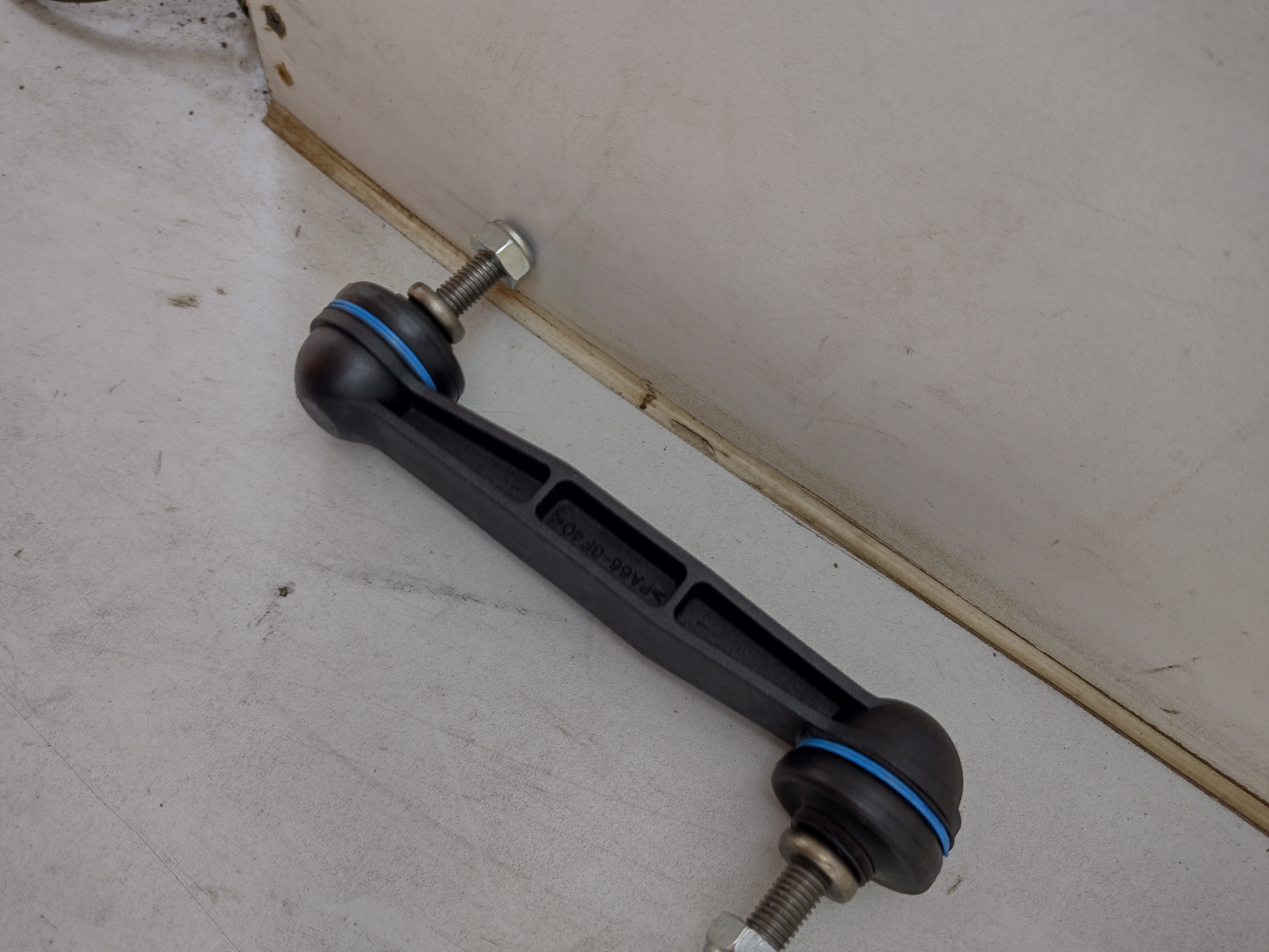 Peugeot 406 Stabistange Koppelstange Hinterachse (kurz) 517838 NOS NEW OEM