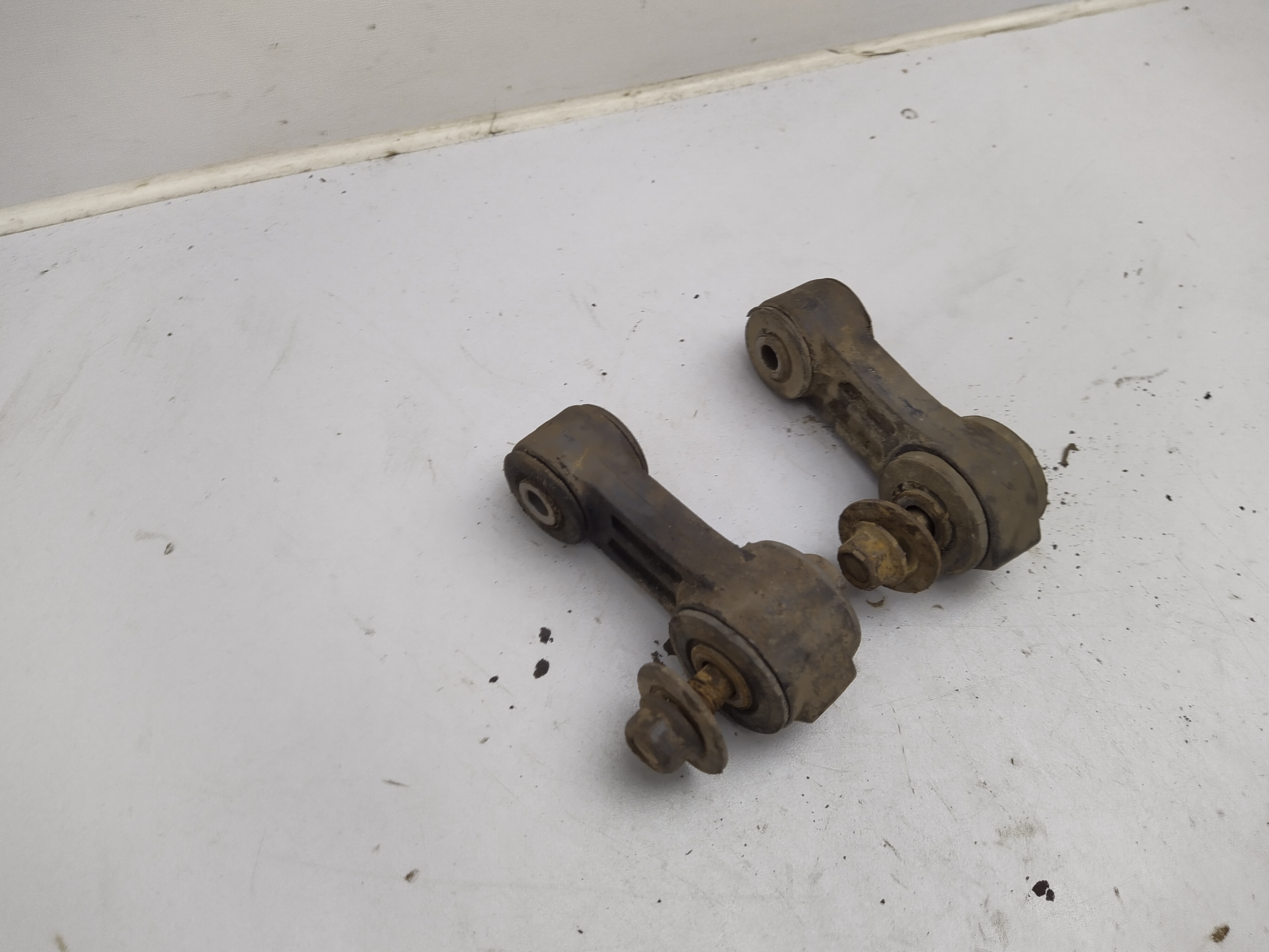 Satz Koppelstangen vorne Subaru Impreza / Forester  / Legacy