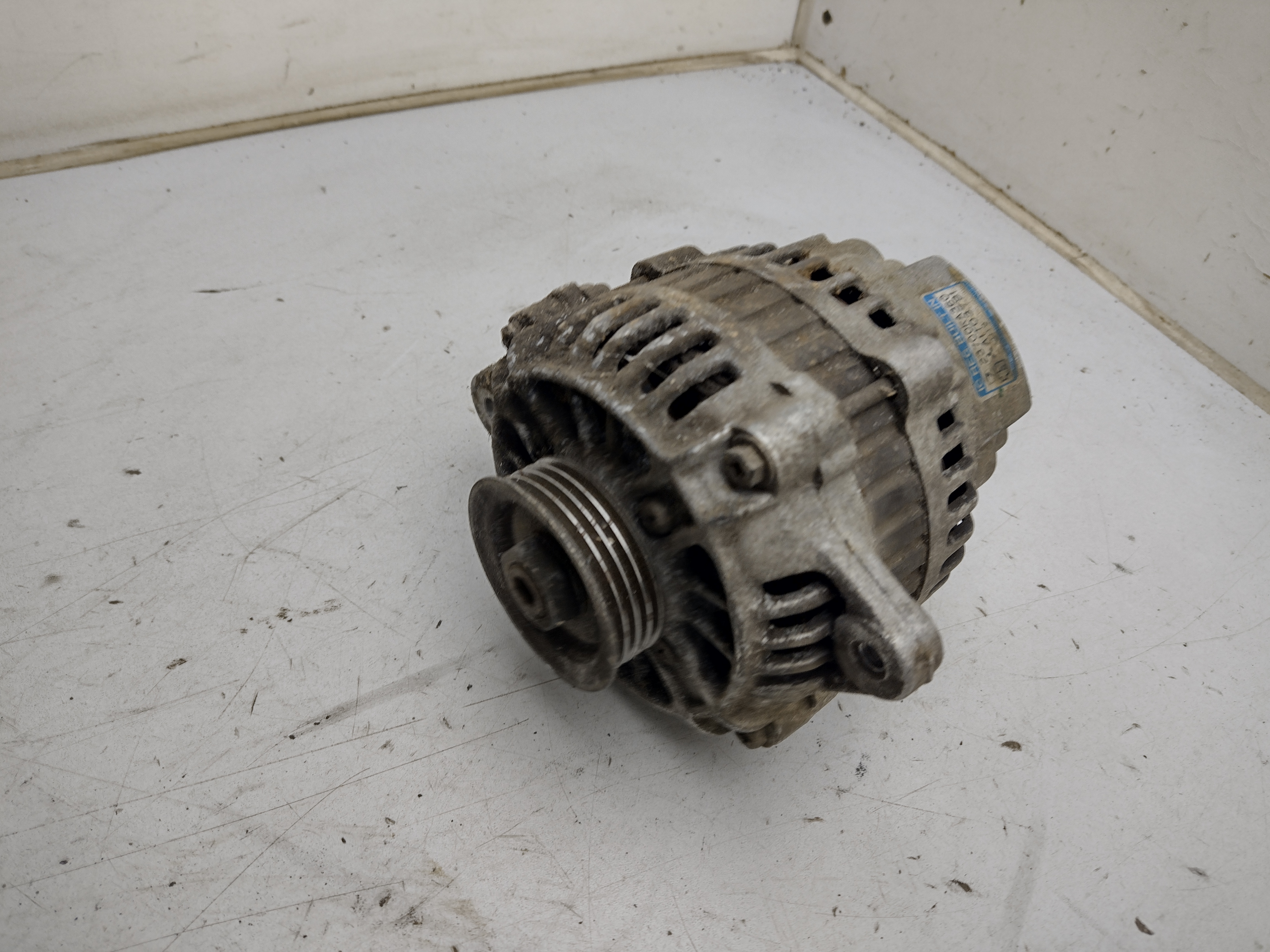 Lichtmaschine Generator 23700KA360 für SUBARU Justy I KAD