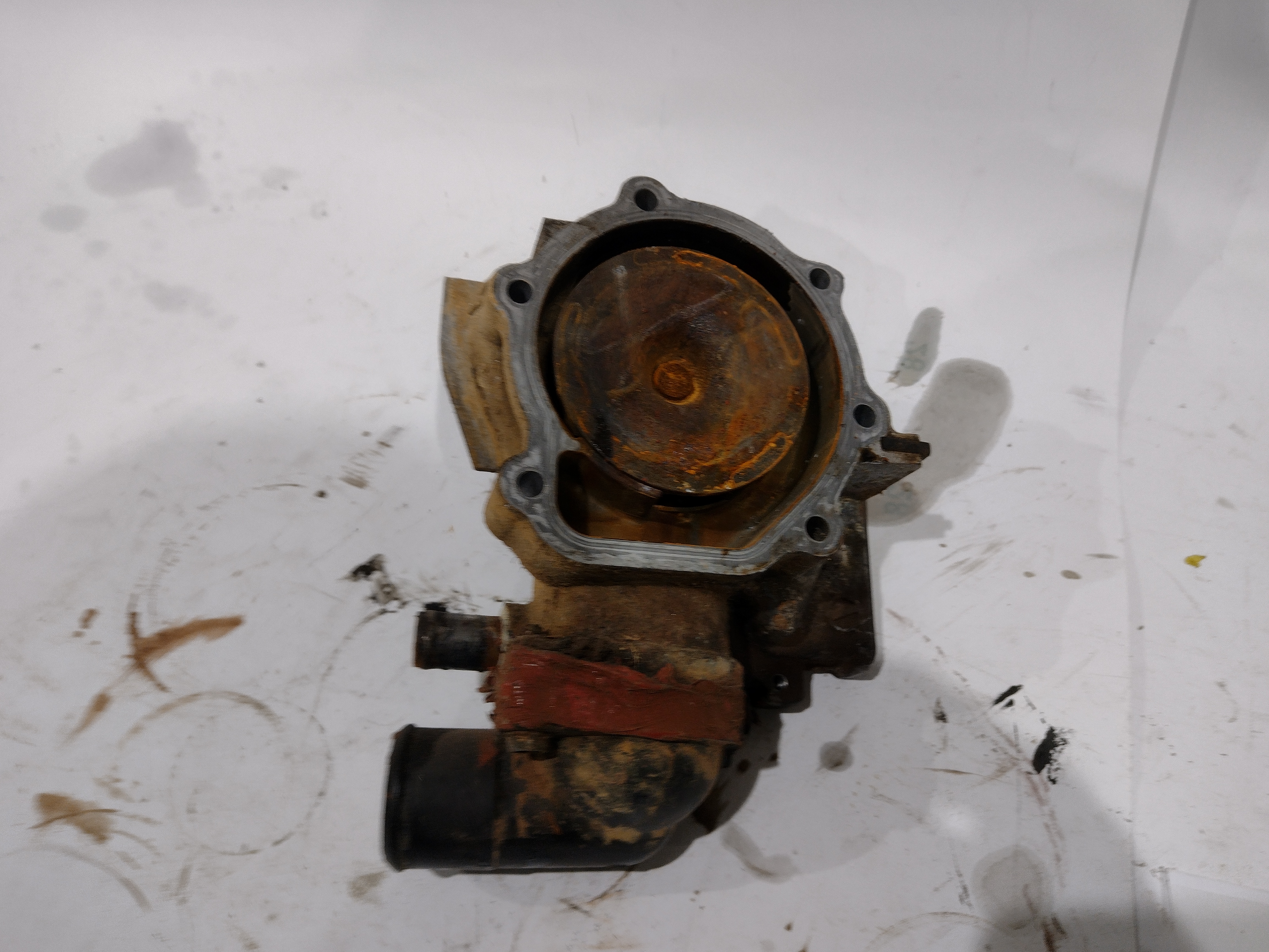 Wasserpumpe mit Thermostatgehäuse für Subaru Legacy 2.2l 136PS