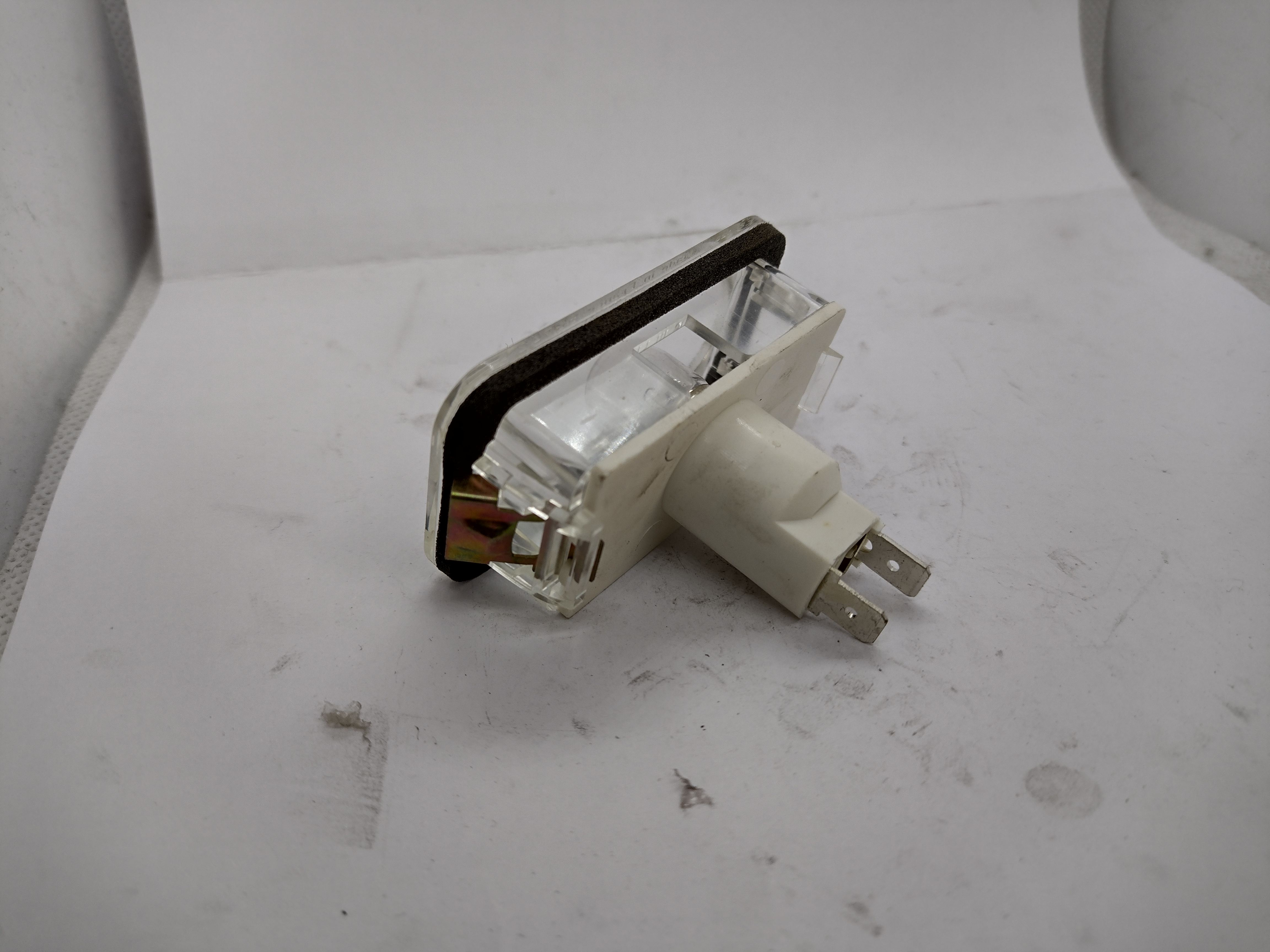Peugeot 305 Nummernschildleuchte 634060 NEU NOS NEW OEM