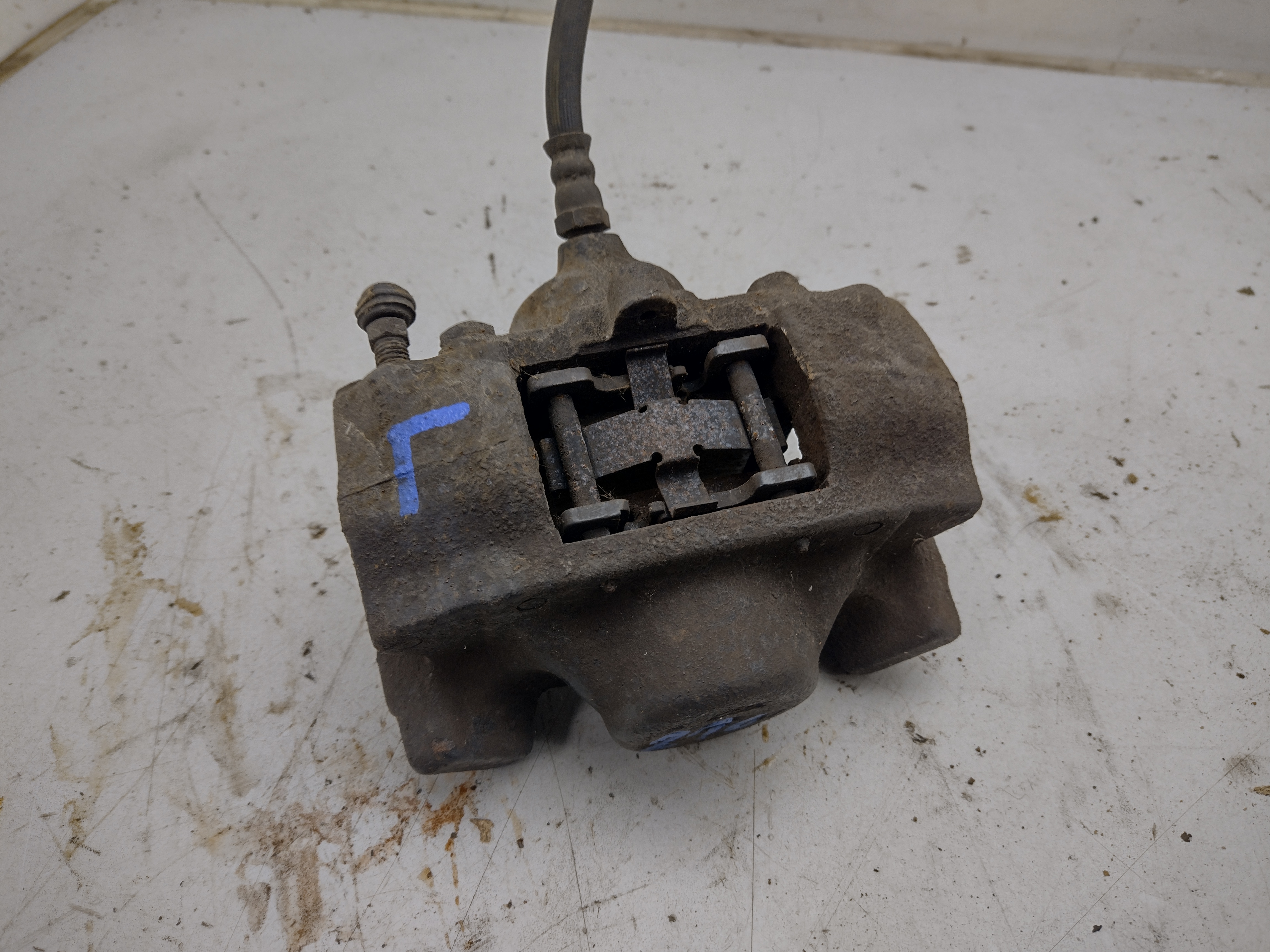 Bremssattel hinten links von S210 300TD