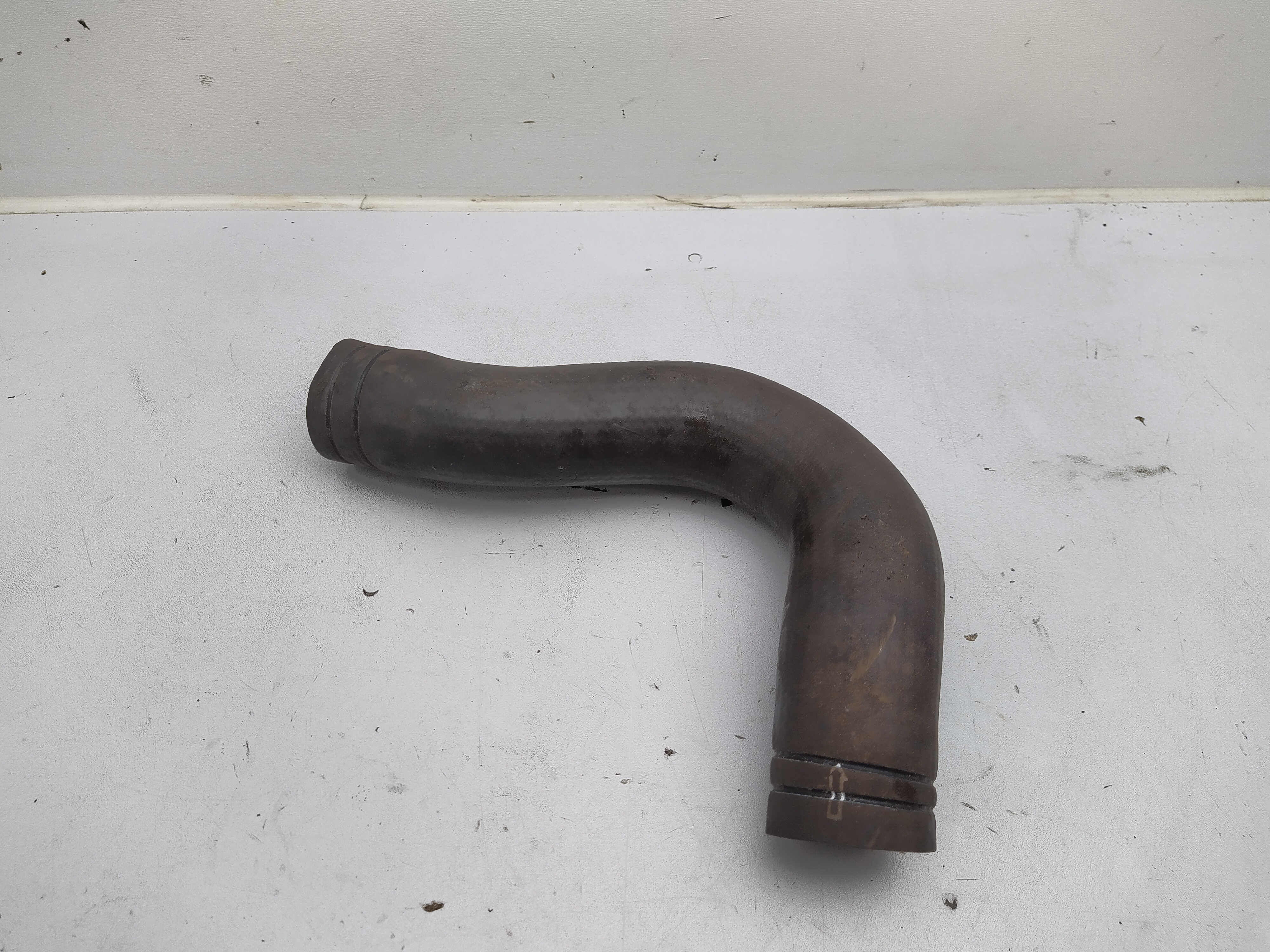 Unterer Wasserschlauch Kühlerwasserschlauch Subaru Legacy 2 BD BG
