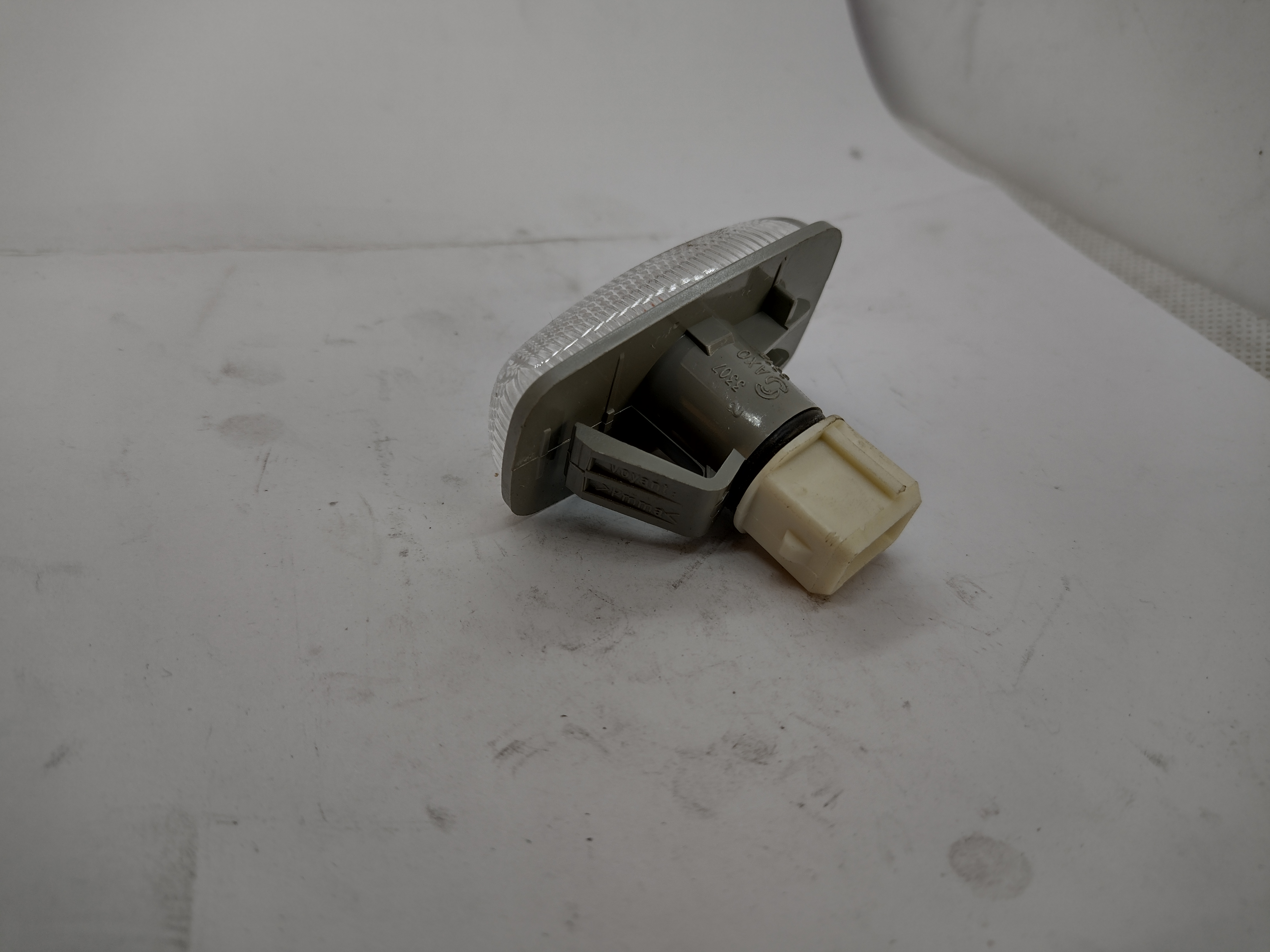 Seitenblinker für links oder rechts 632562 NEU NOS NEW OEM