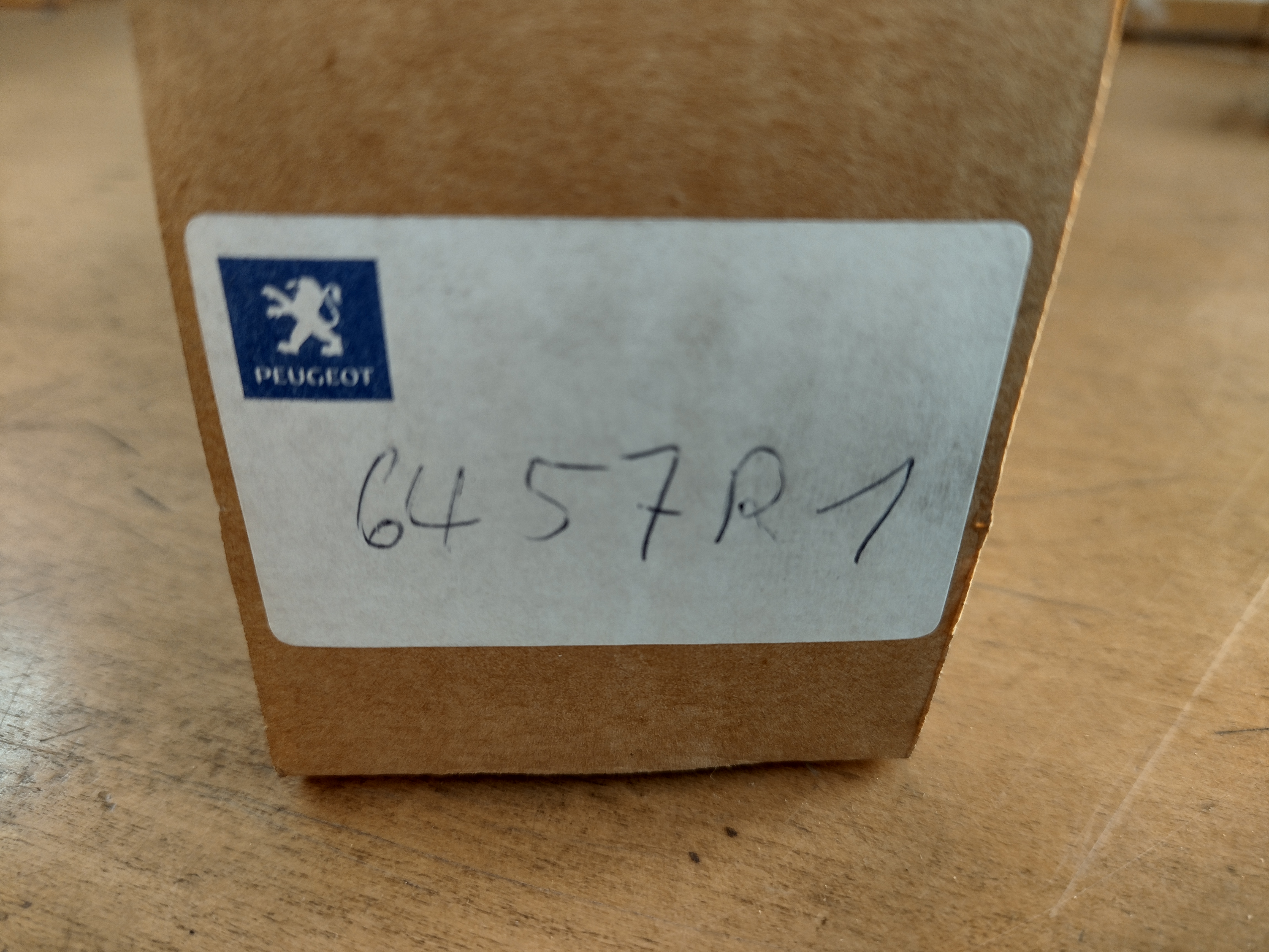 Peugeot / Citroen Dichtring 6457R1 NEU NOS NEW OEM