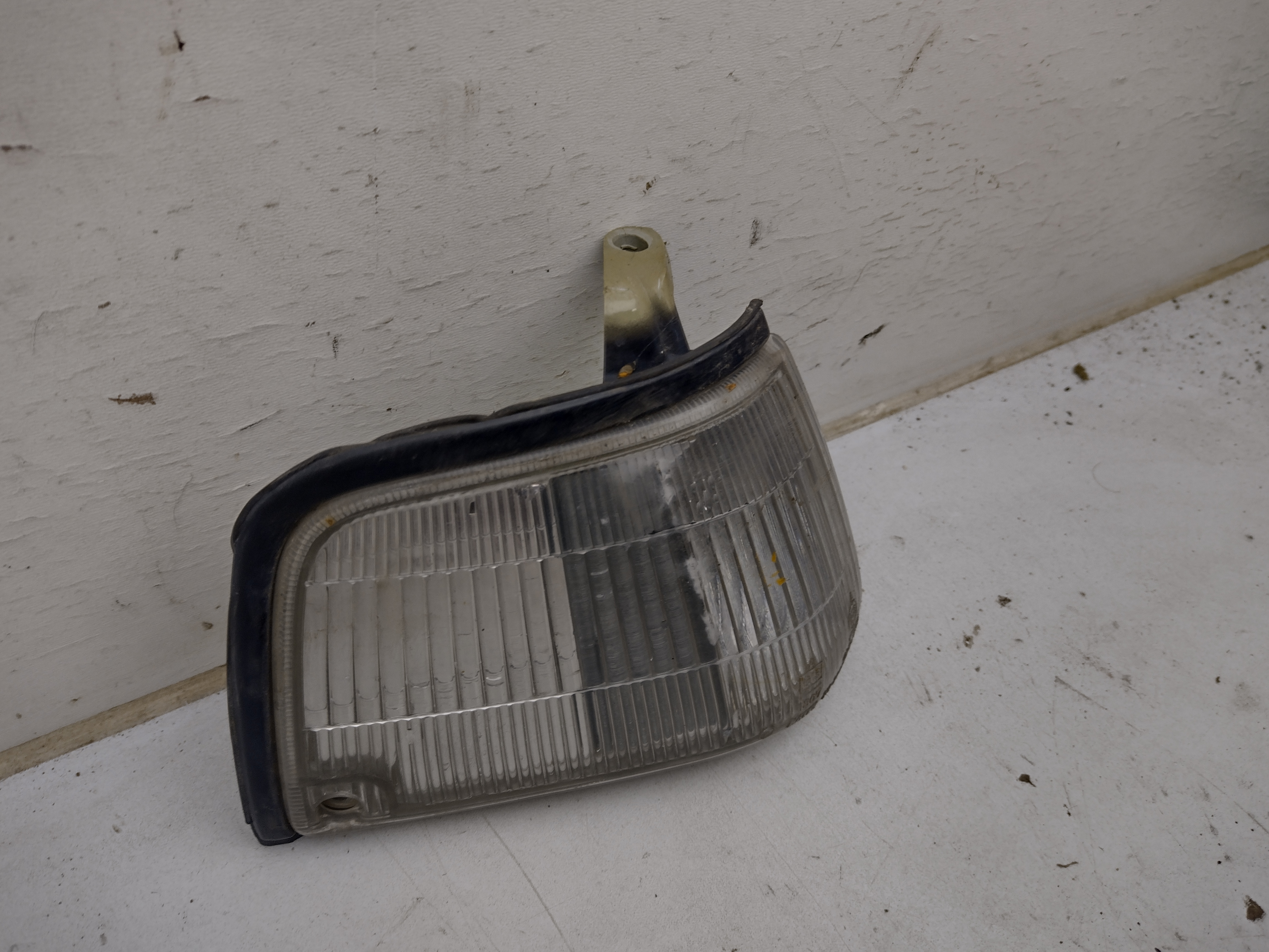 Standlichte rechts für Subaru Justy KAD