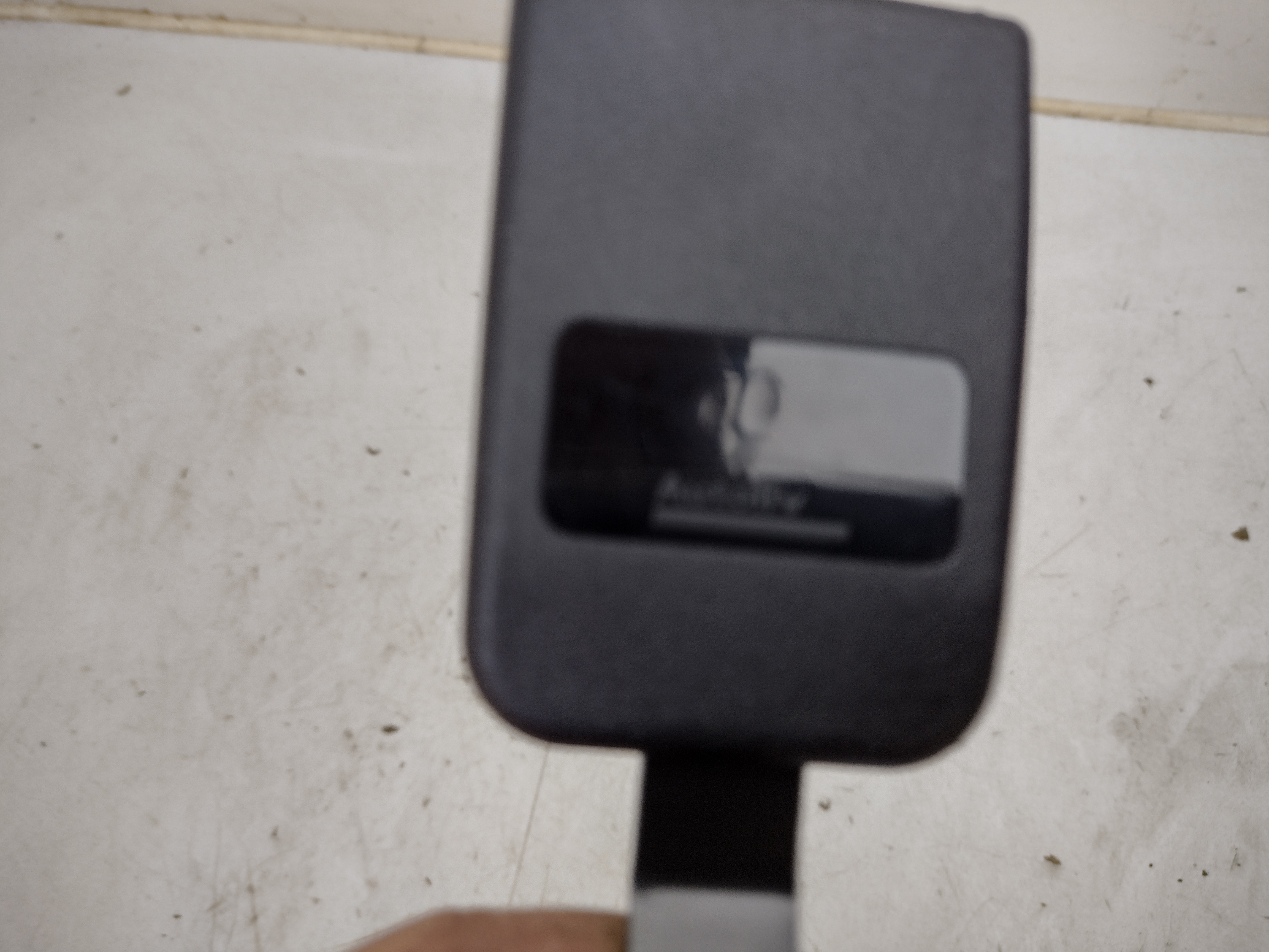 Peugeot / Citroen Gurt Verschluss 8973SX NOS NEW OEM