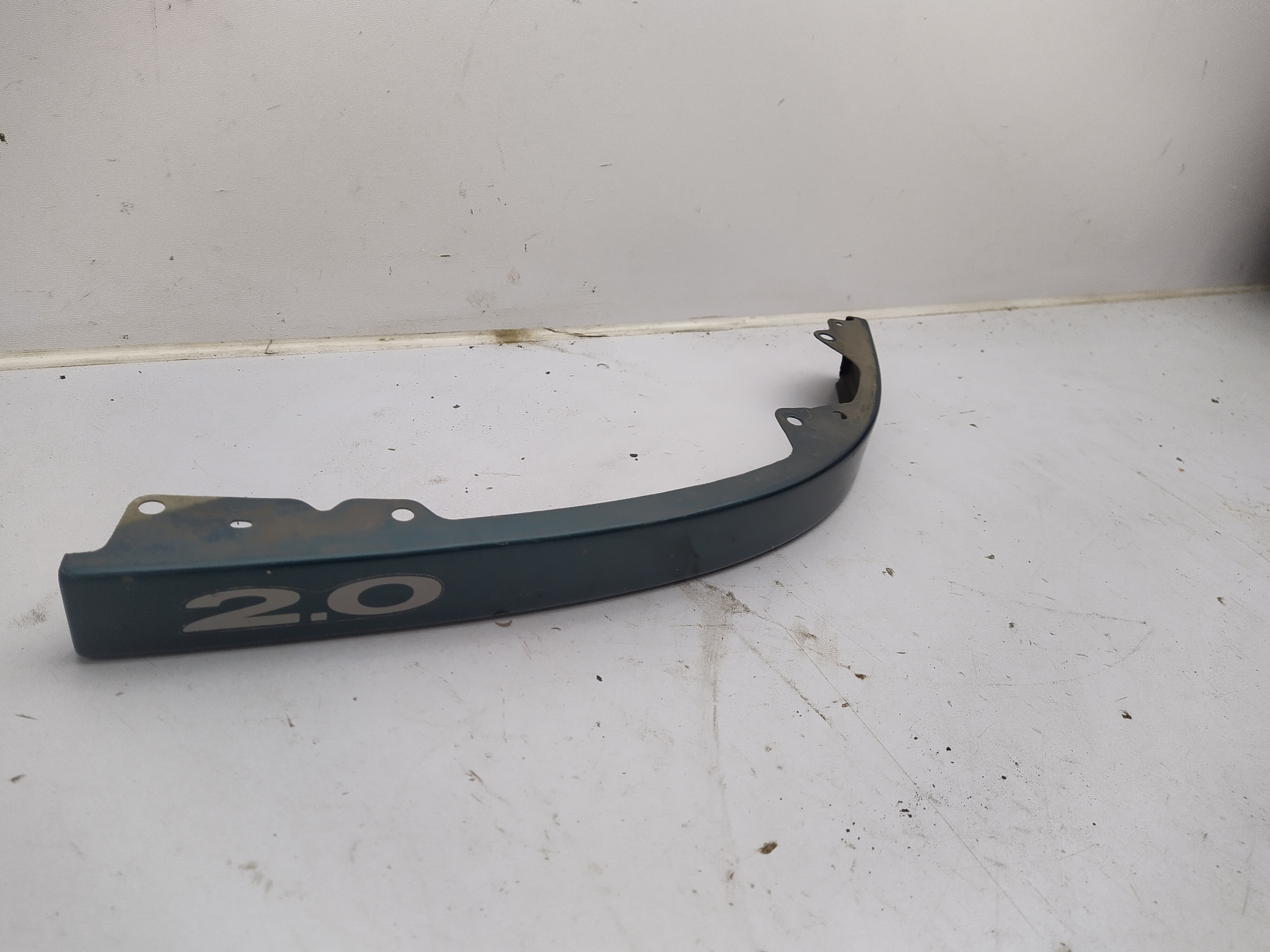 Blende unter Rückleuchte rechts von Subaru Impreza GC GF GC8 