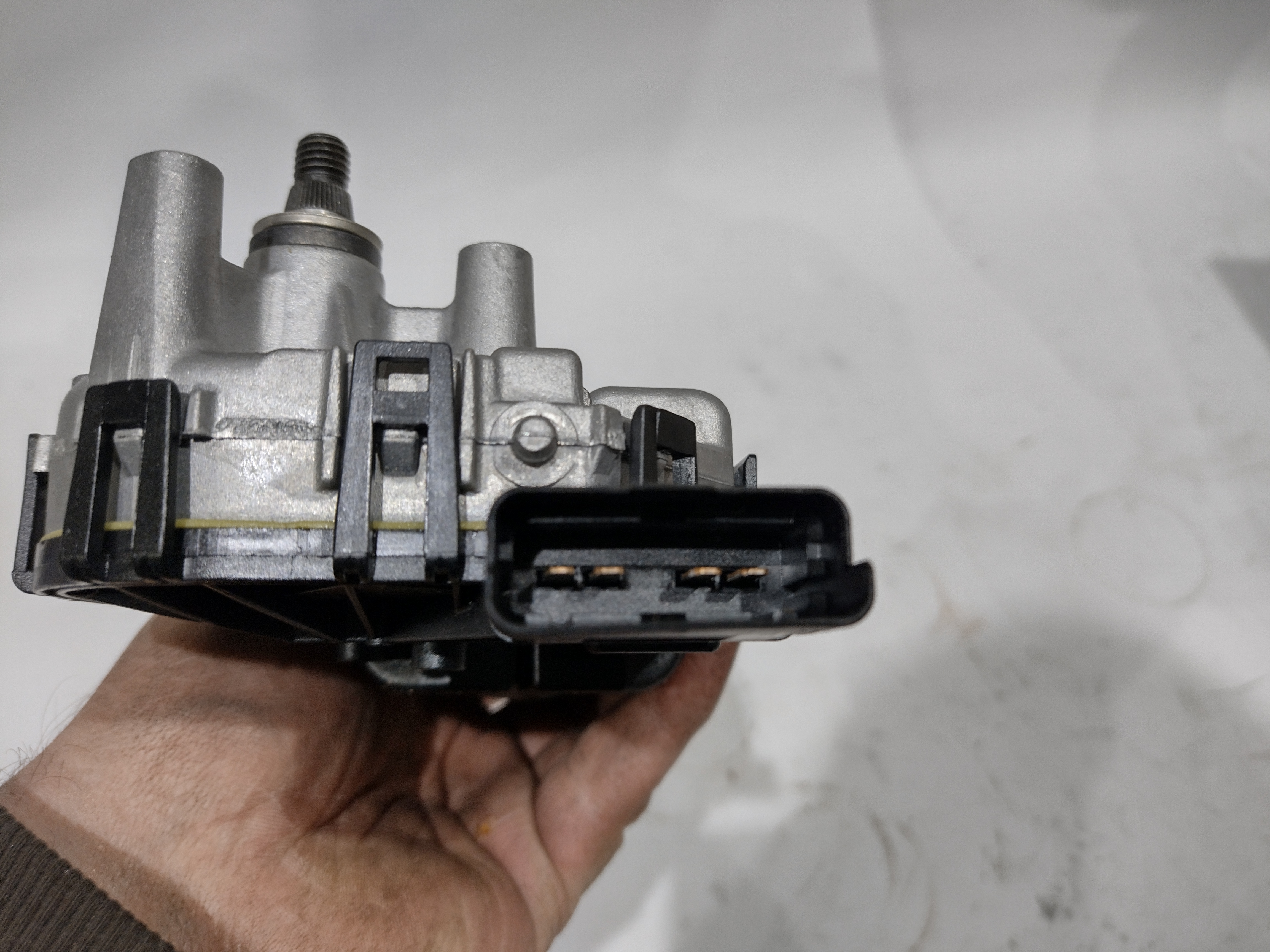 Peugeot 206 Wischermotor vorne 6405N5 NEU NOS NEW