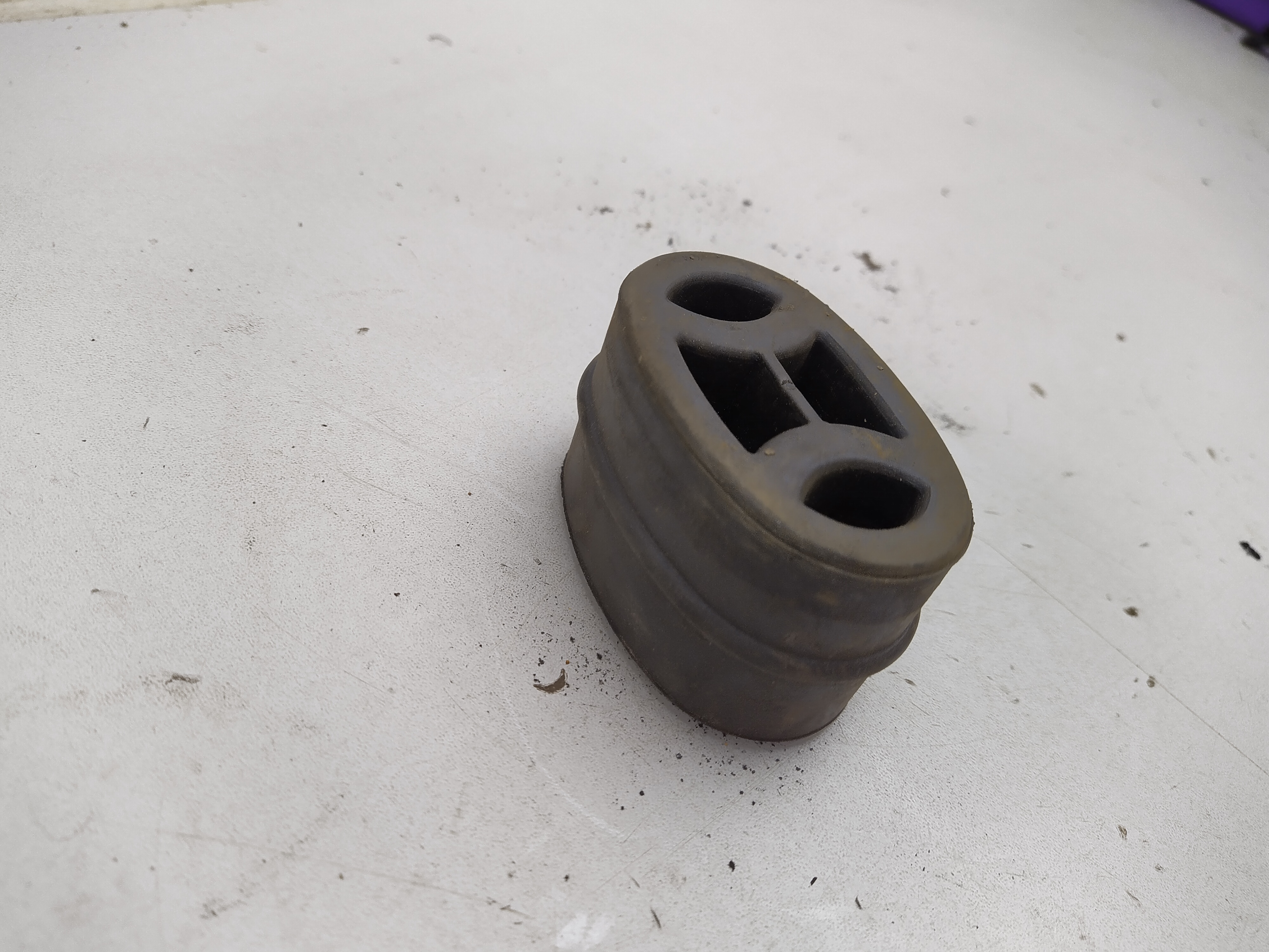 breites universal Auspuffgummi  NEU