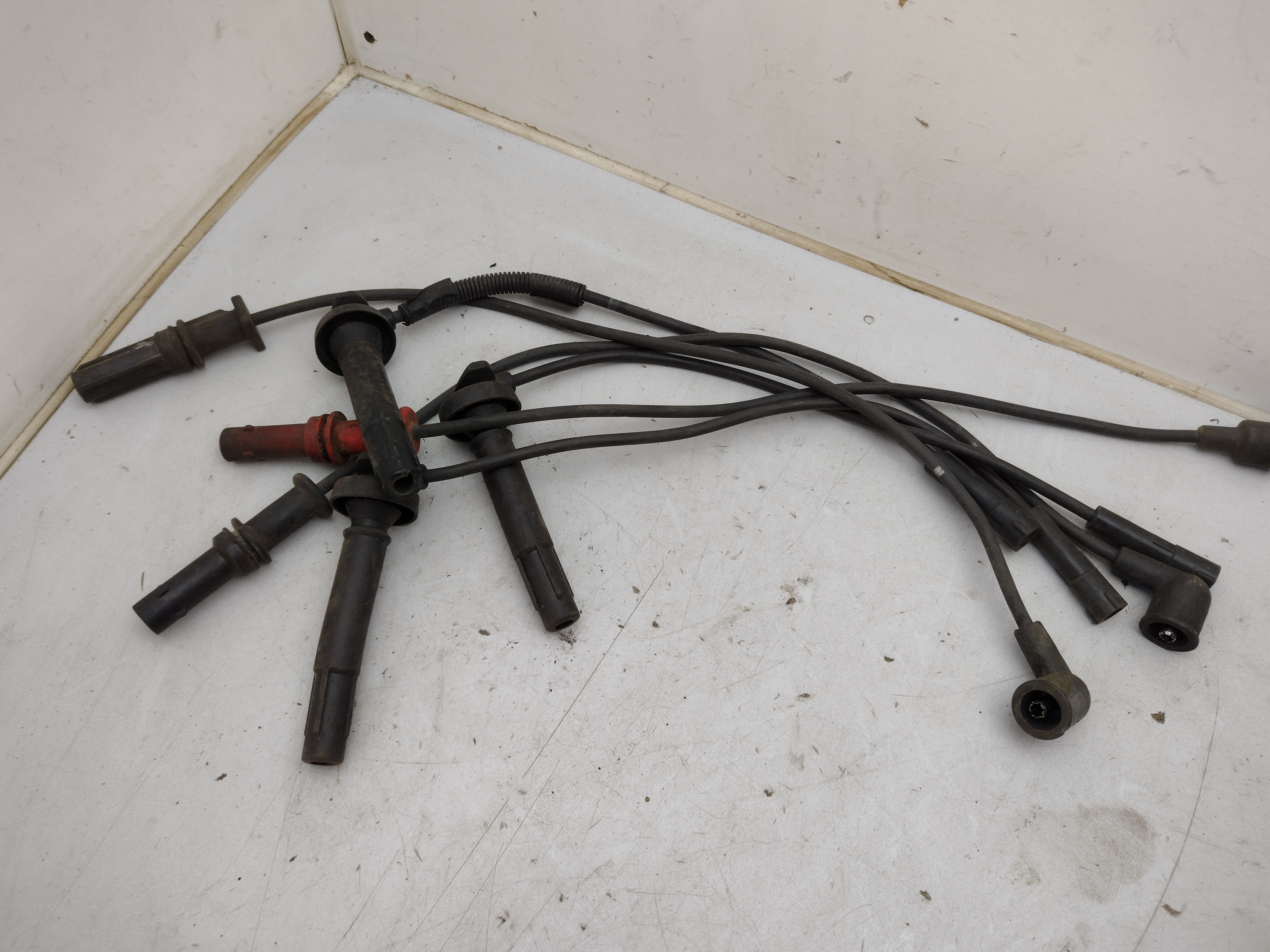 Restbestand Konvolut an Zündkabel für div Subaru Modelle