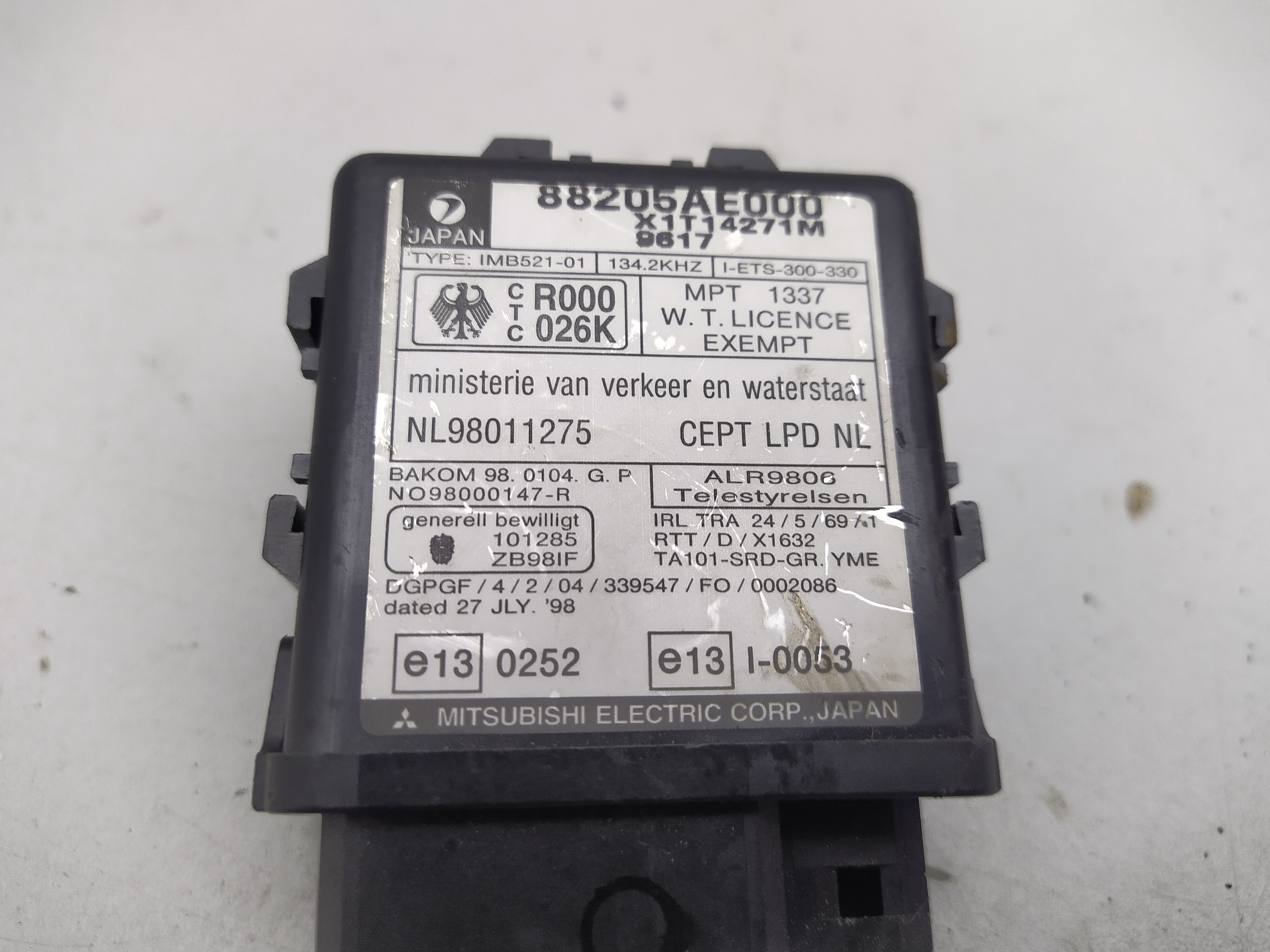 Wegfahrsperrensteuergerät 88205AE000 Subaru Outback 2001 Benzin 